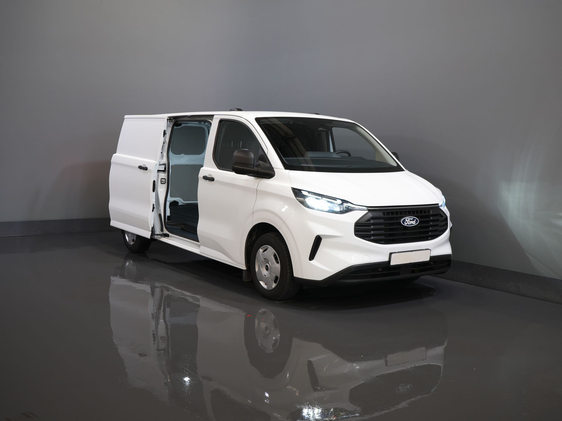 Ford Transit Custom Bestelbus 2.0 TDCI 136 pk Aut. L2 Trend BPM VRIJ! LED/ Carplay/ Camera/ Climate/ PDC/ Cruise 8