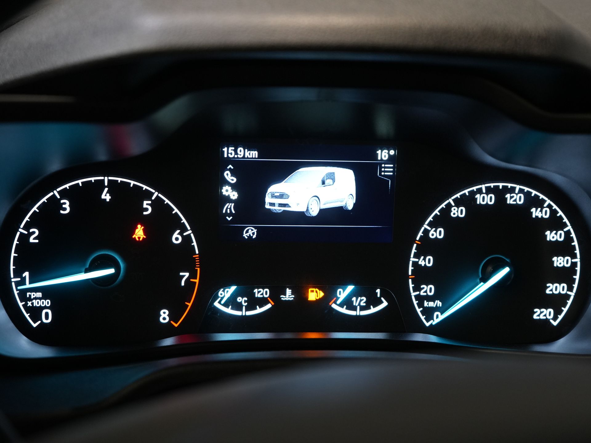 Ford Transit Connect Bestelbus 1.0 BENZINE 100 pk BPM VRIJ! Garantie t/m 06-2029 3 Pers./ Airco/ PDC/ DAB 17