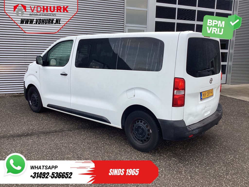 Toyota Proace Shuttle Personenvervoer 1.6 D-4D Incl. BTW/BPM € 12.975,00 EXPORT Kombi/ Combi/ 9 Pers./ 9P/ Shuttle/ Airco/ Cruise/ PDC/ Sidebars 1