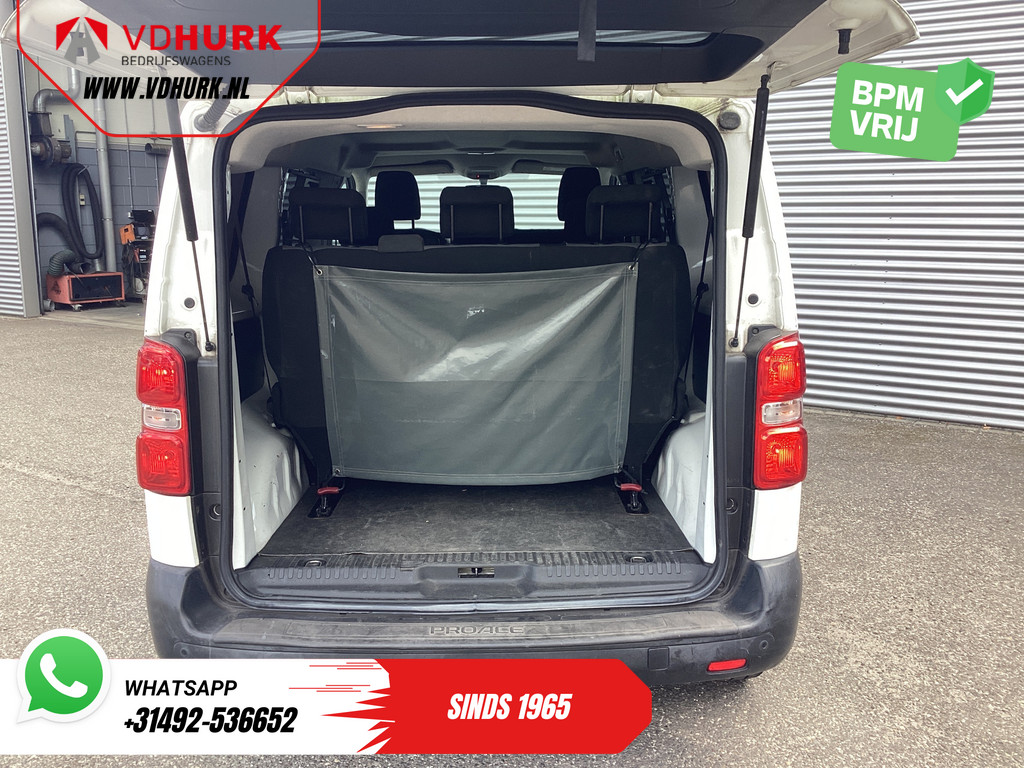 Toyota Proace Shuttle Personenvervoer 1.6 D-4D Incl. BTW/BPM € 12.975,00 EXPORT Kombi/ Combi/ 9 Pers./ 9P/ Shuttle/ Airco/ Cruise/ PDC/ Sidebars 4