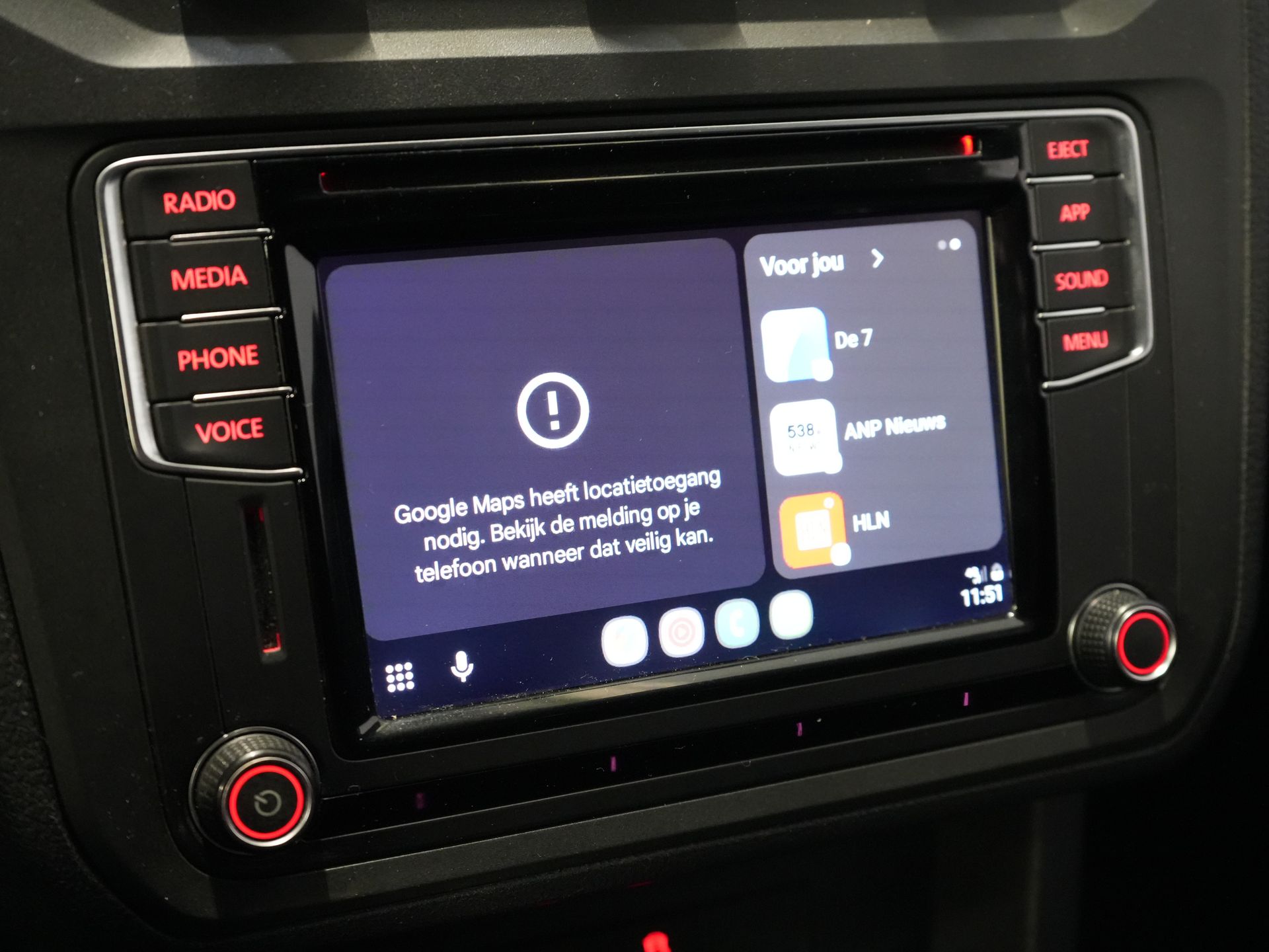 Volkswagen Caddy Bestelbus 2.0 TDI 100 pk DSG Aut. BPM VRIJ! Edition 35 Carplay/ Stoelverw./ Standkachel/ Cruise/ Airco/ PDC/ LMV/ Dakdragers/ Trekhaak/ In 22