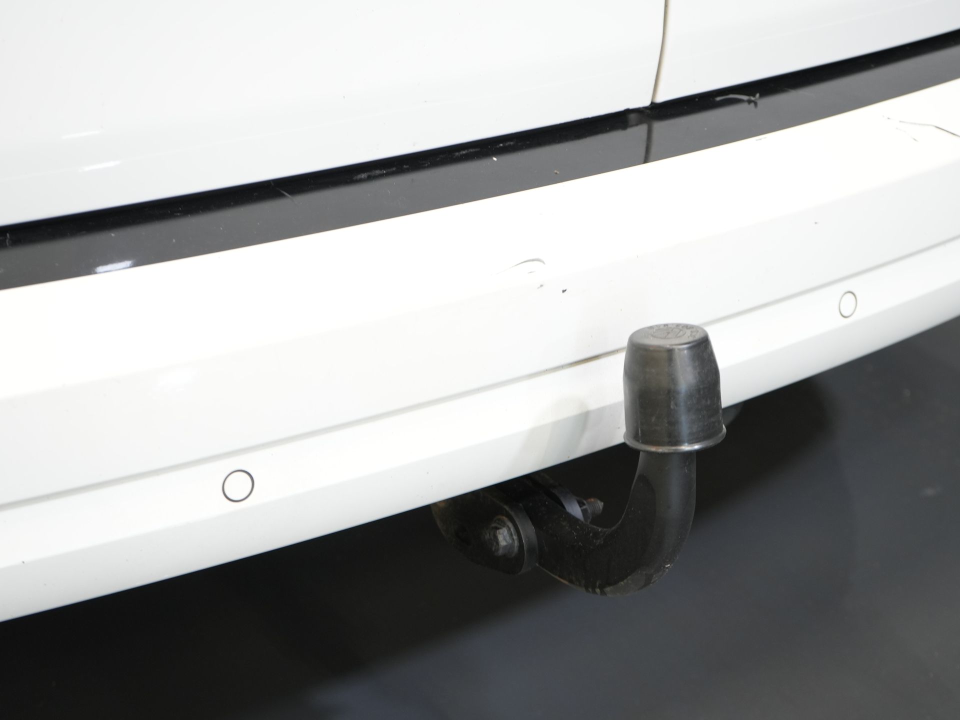 Volkswagen Caddy Bestelbus 2.0 TDI 100 pk DSG Aut. BPM VRIJ! Edition 35 Carplay/ Stoelverw./ Standkachel/ Cruise/ Airco/ PDC/ LMV/ Dakdragers/ Trekhaak/ In 16