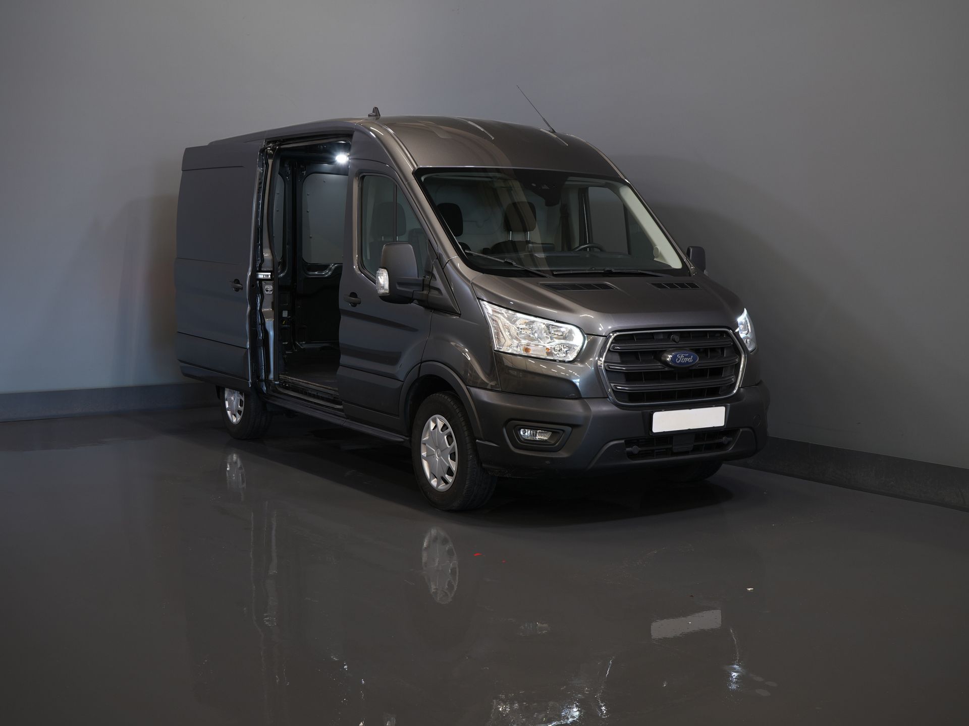 Ford Transit Bestelbus 350 2.0 TDCI 170 pk Aut. L2H2 BPM VRIJ! Carplay/ Navi/ Camera/ Inrichting/ Trekhaak/ PDC/ Cruise/ Airco 8