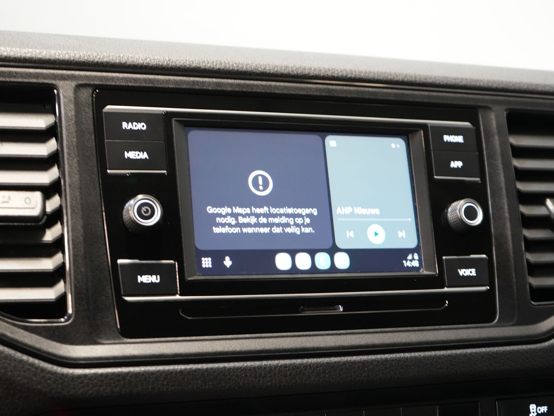 Volkswagen Crafter Bestelbus 35 2.0 TDI 140 pk L5H3 BPM VRIJ! 2x Schuifdeuren/ 270 Gr.Deuren/ Carplay/ Camera/ Airco 20