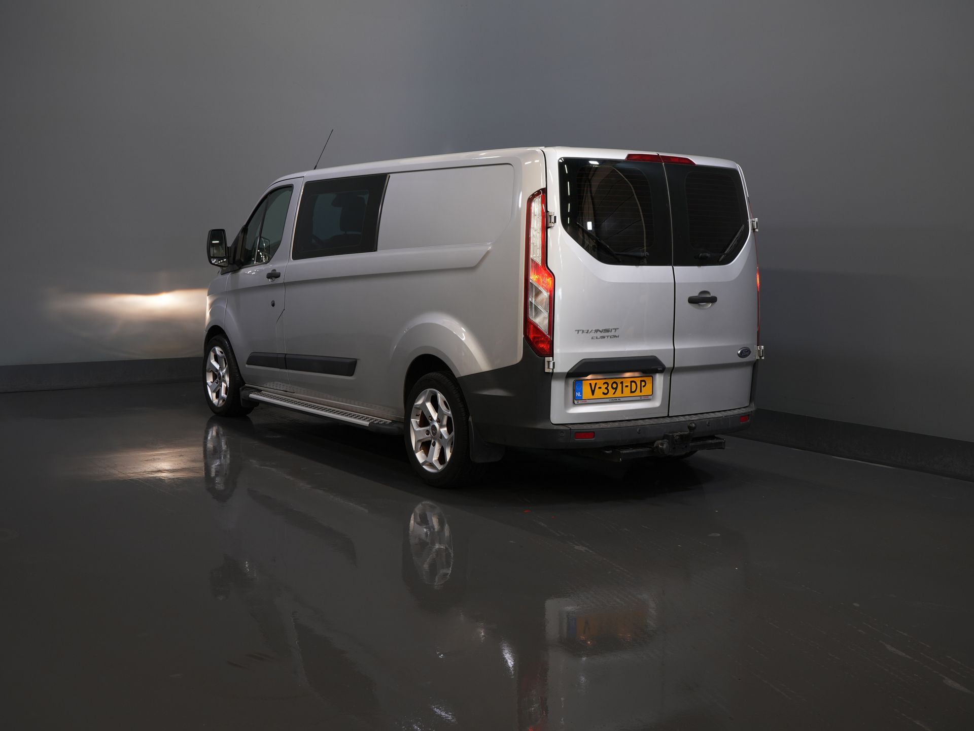 Ford Transit Custom Bestelbus 2.2 TDCI Trend Dubbel Cabine DC L2 BPM VRIJ! NL Auto/ Leder/ Stoelverw./ Camera/ PDC/ LMV/ Sidesteps 1
