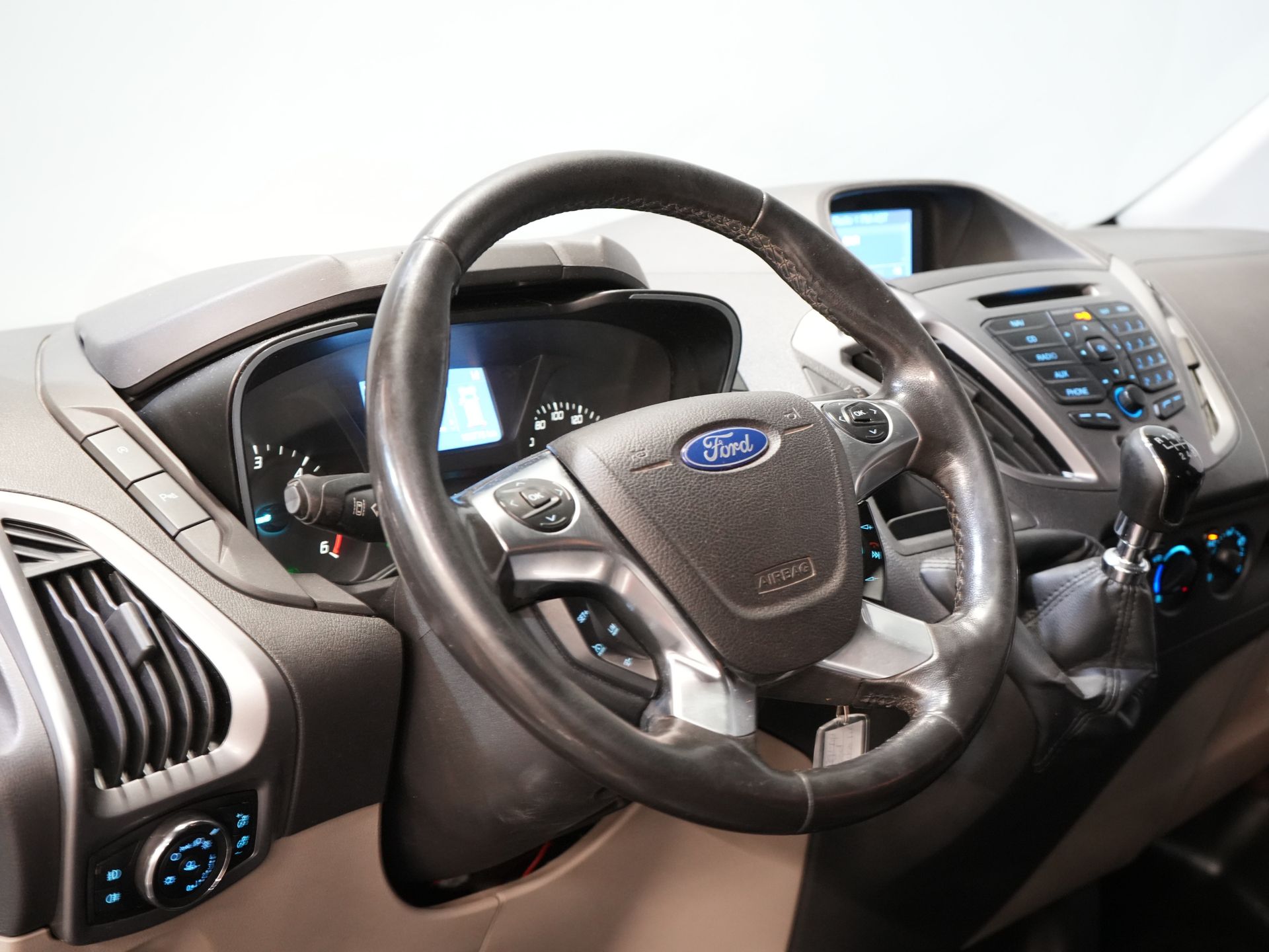 Ford Transit Custom Bestelbus 2.2 TDCI Trend Dubbel Cabine DC L2 BPM VRIJ! NL Auto/ Leder/ Stoelverw./ Camera/ PDC/ LMV/ Sidesteps 13