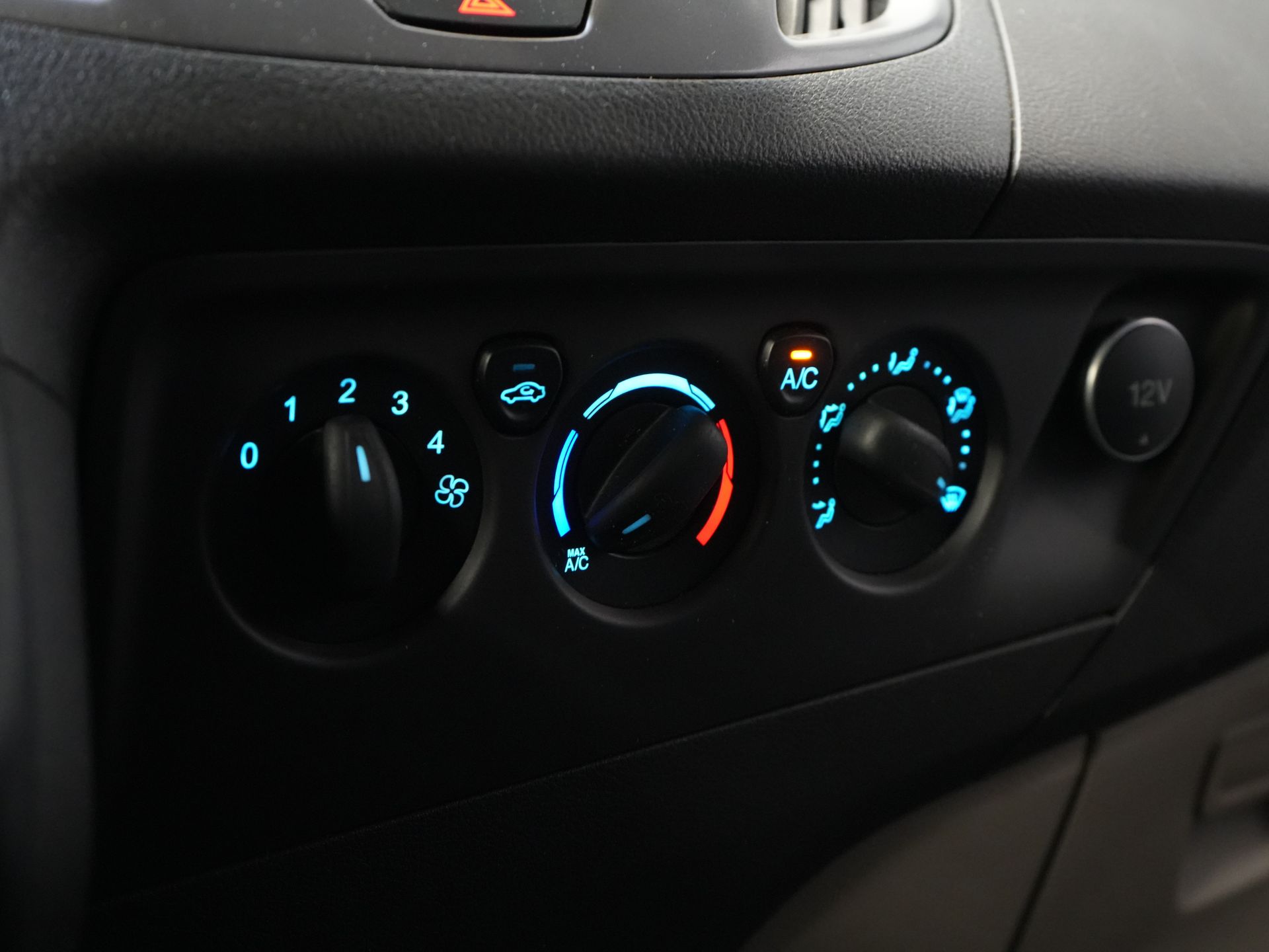 Ford Transit Custom Bestelbus 2.2 TDCI Trend Dubbel Cabine DC L2 BPM VRIJ! NL Auto/ Leder/ Stoelverw./ Camera/ PDC/ LMV/ Sidesteps 21