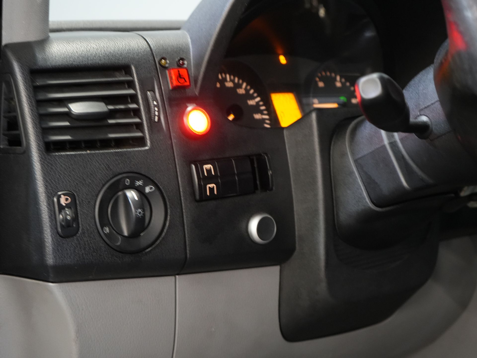 Mercedes-Benz Sprinter Personenvervoer 313 2.2 CDI Aut. L2H2 € 9.922 Incl. BTW EXPORT Combi/ 9 Persoons/ Kombi/ 9P/ Airco/ Rolstoellift/ Electr. deur/ APK 9-2026 16