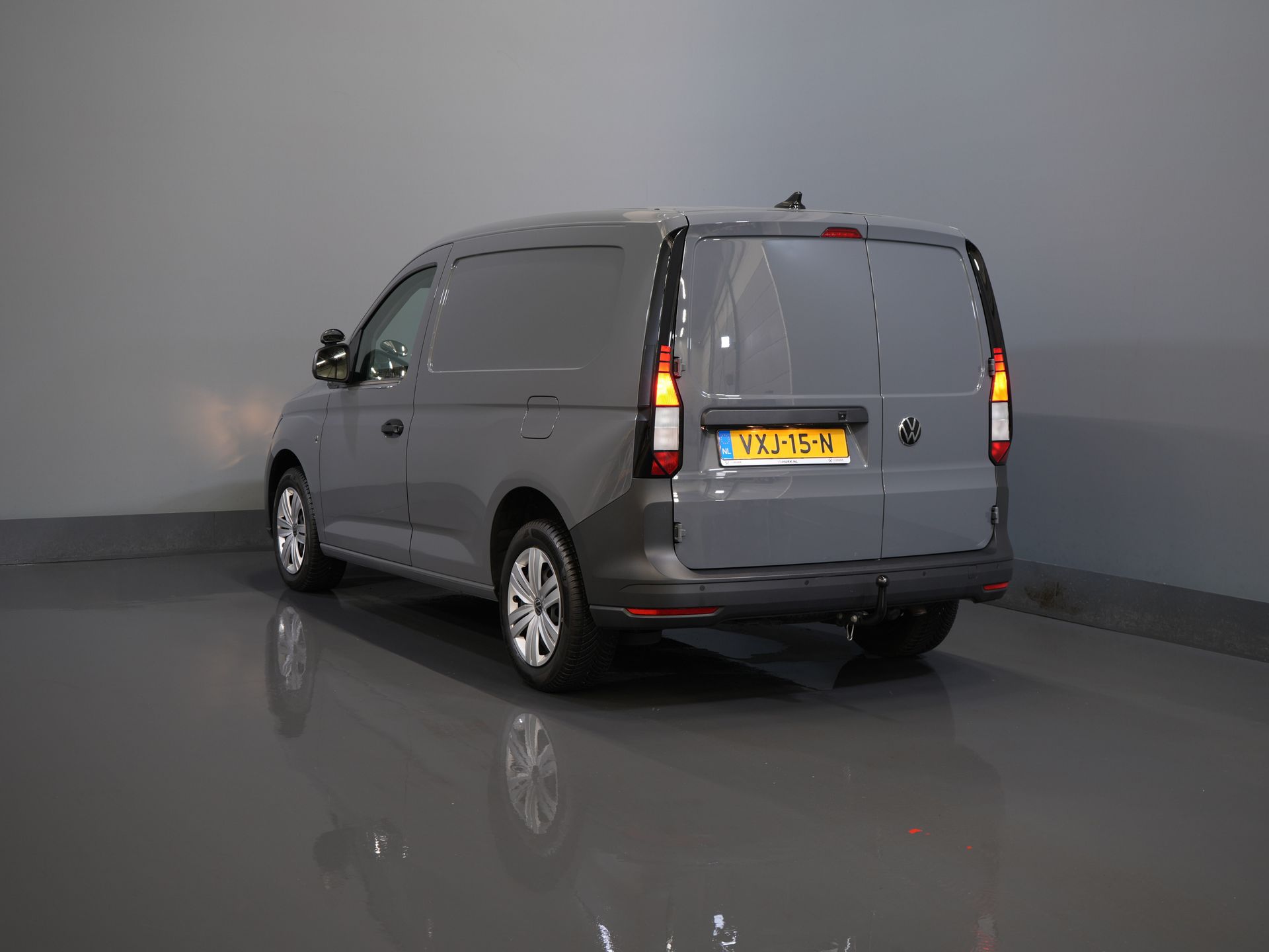 Volkswagen Caddy Cargo Bestelbus 2.0 TDI 125 pk DSG Aut. BPM VRIJ! NL Auto/ Camera/ Cruise/ PDC/ Airco/ Trekhaak 1