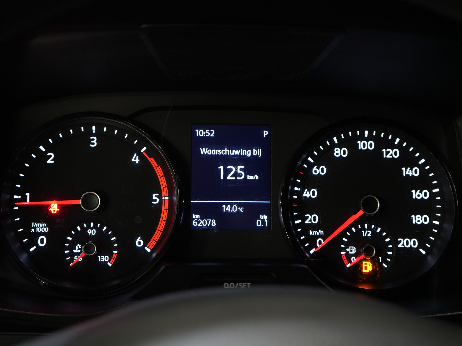 Volkswagen Crafter Bestelbus 35 2.0 TDI 140 pk DSG Aut. L3H3 BPM VRIJ! Carplay/ Camera/ Cruise/ Trekhaak/ Betimmerd/ Airco 19