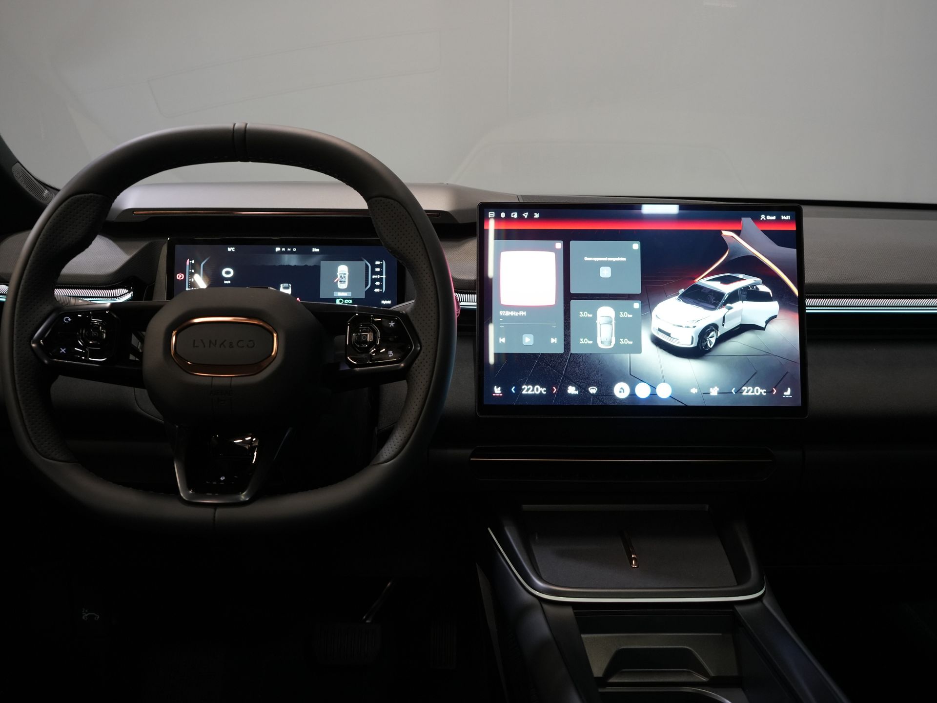 Lynk & Co 08 SUV 1.5 More PHEV 200km Elek./ Harman&Kardon/ Pano/ Stoelmassage & koeling/ Elek.Klep/ Adapt.Cruise 23