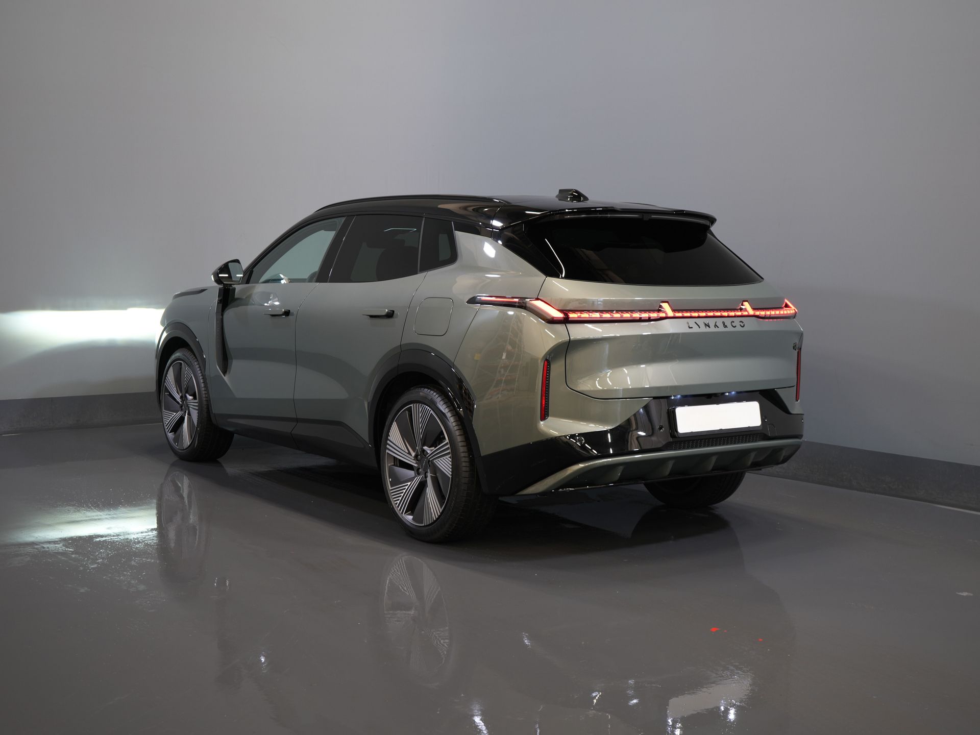Lynk & Co 08 SUV 1.5 More PHEV 200km Elek./ Harman&Kardon/ Pano/ Stoelmassage & koeling/ Elek.Klep/ Adapt.Cruise 1
