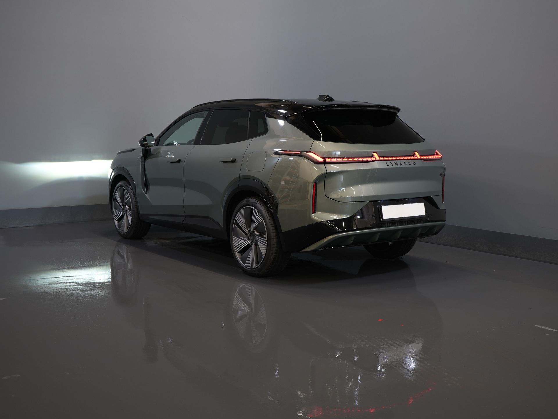 Lynk & Co 08 SUV 1.5 More PHEV 200km Elek./ Harman&Kardon/ Pano/ Stoelmassage & koeling/ Elek.Klep/ Adapt.Cruise 1