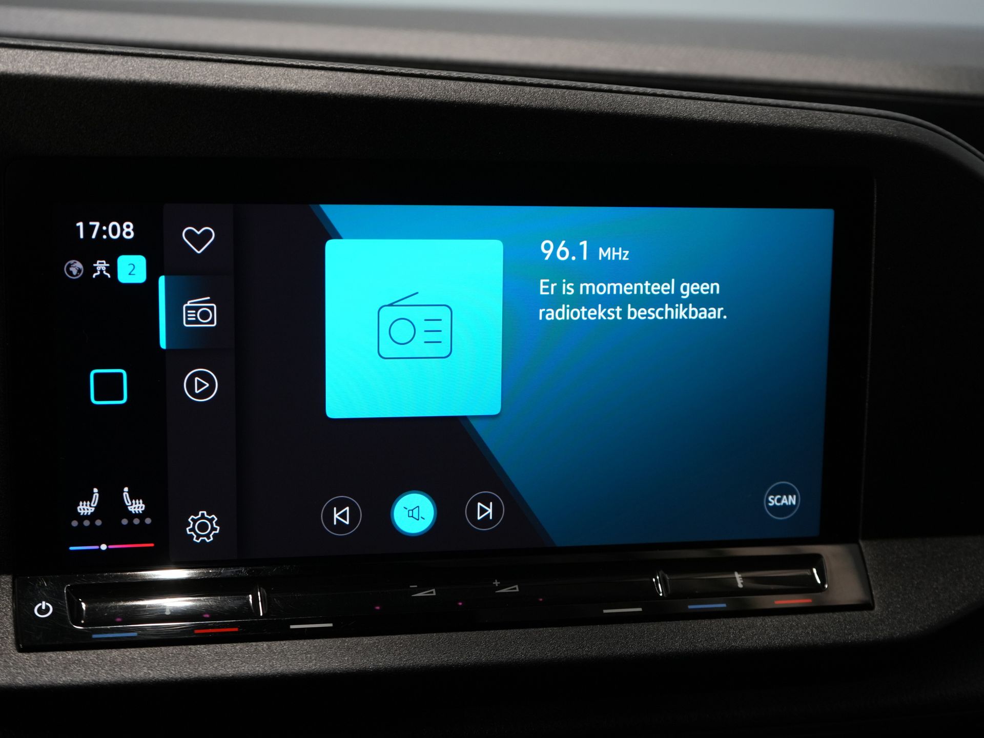 Volkswagen Caddy Cargo Bestelbus 2.0 TDI 125 pk DSG Aut. BPM VRIJ! Black Edition/ LED/ Virtual Cockpit/ Leder/ Adapt. Cruise/ Carplay/ Stoelverw./ Camera 22