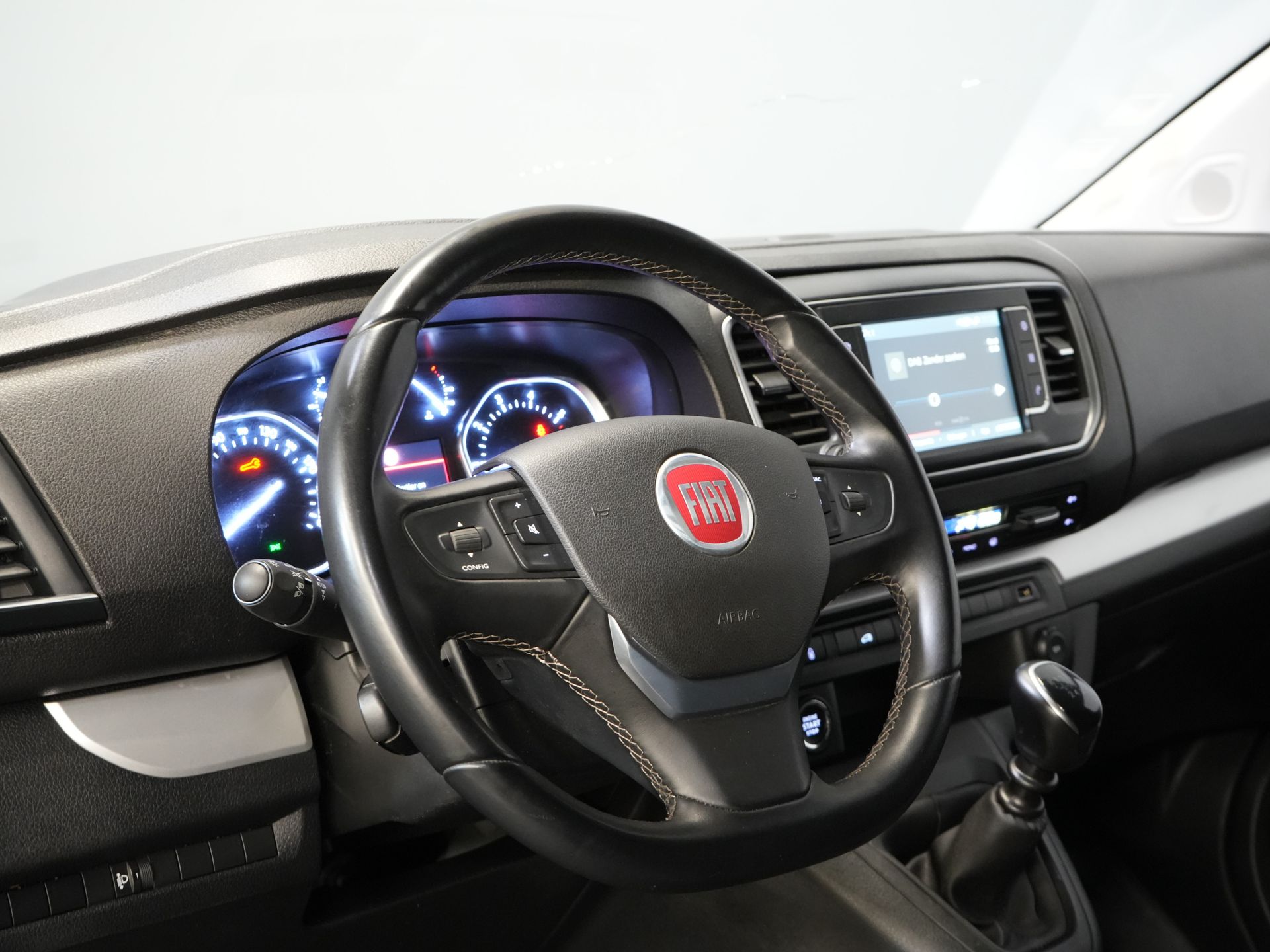 Fiat Scudo Bestelbus 2.0 MJ 145 pk L3 BPM VRIJ! Adapt.Cruise/ Climate/ Keyless/ Carplay/ Camera/ PDC 13