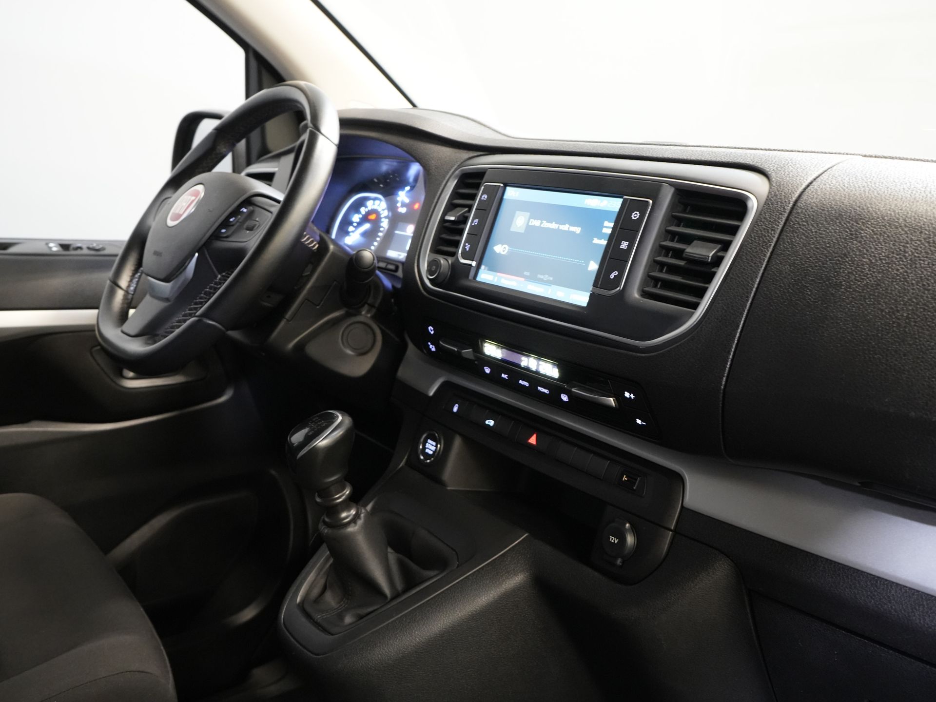 Fiat Scudo Bestelbus 2.0 MJ 145 pk L3 BPM VRIJ! Adapt.Cruise/ Climate/ Keyless/ Carplay/ Camera/ PDC 2