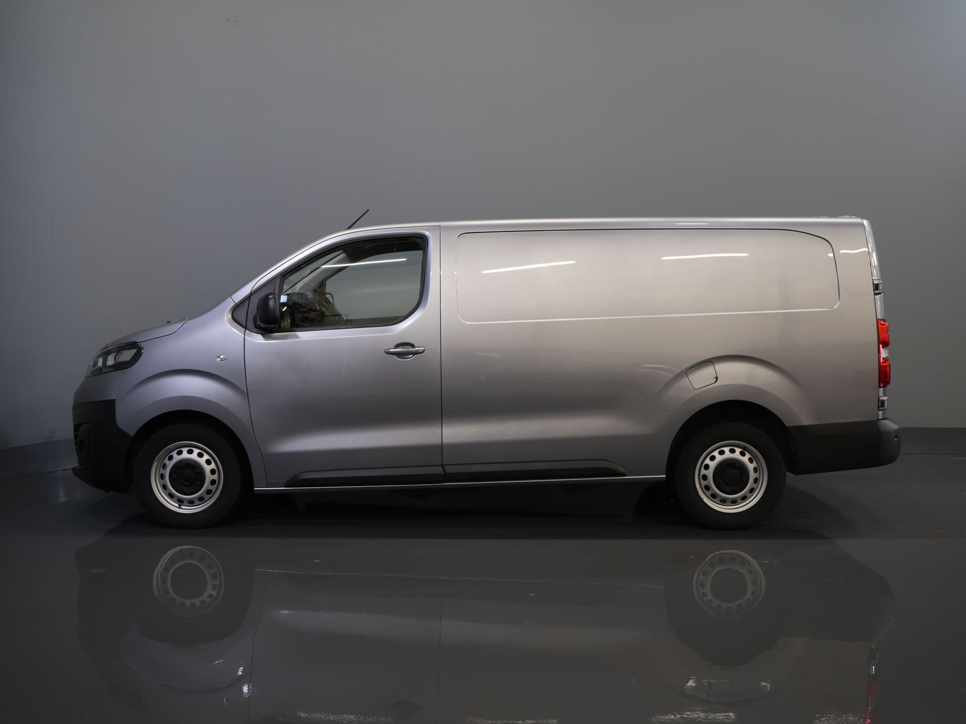 Fiat Scudo Bestelbus 2.0 MJ 145 pk L3 BPM VRIJ! Adapt.Cruise/ Climate/ Keyless/ Carplay/ Camera/ PDC 9