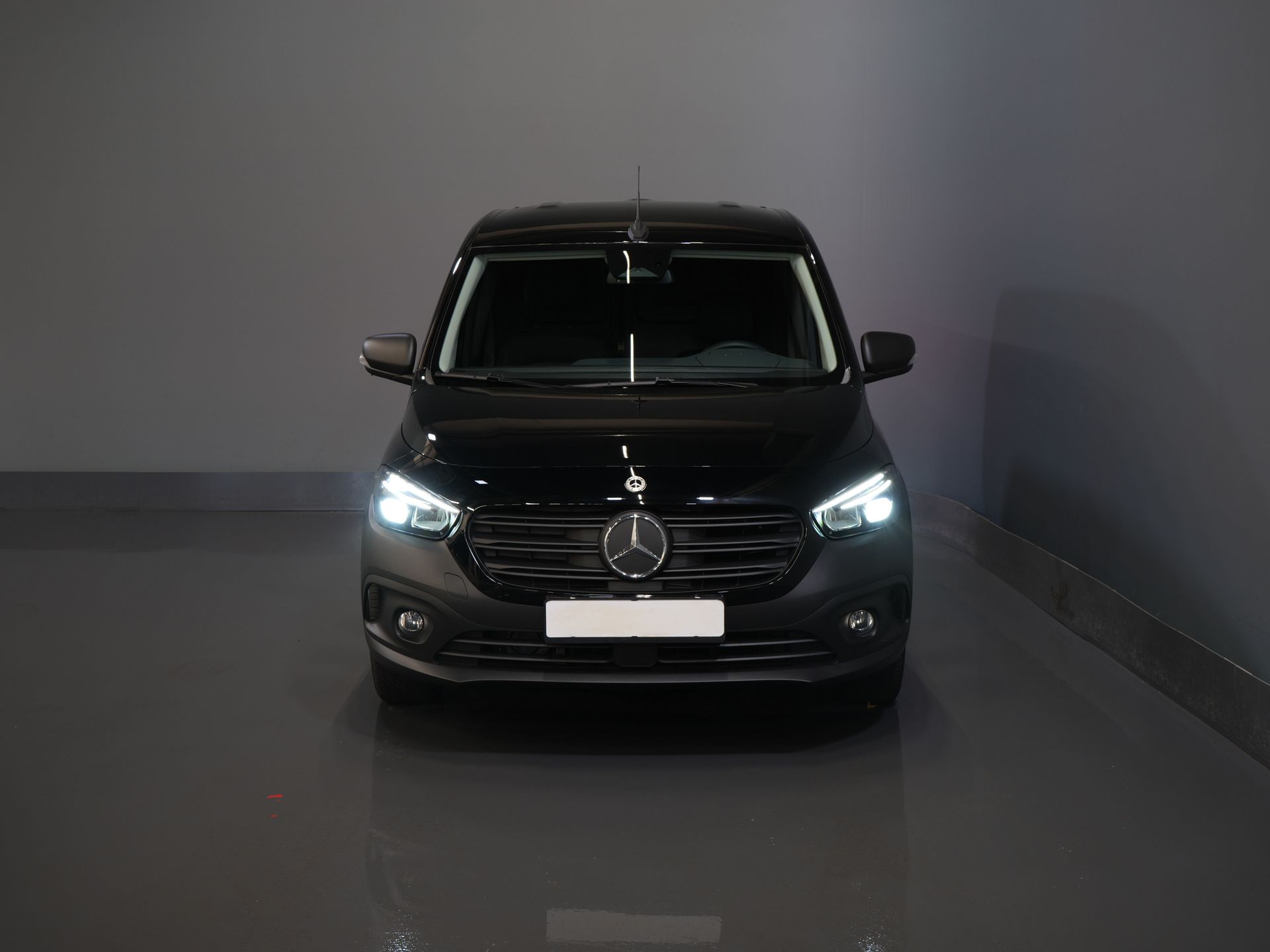 Mercedes-Benz eCitan Bestelbus 51 kWh 284 km WLTP LED/ Climate/ Stoelverw./ Camera/ PDC/ DAB 6