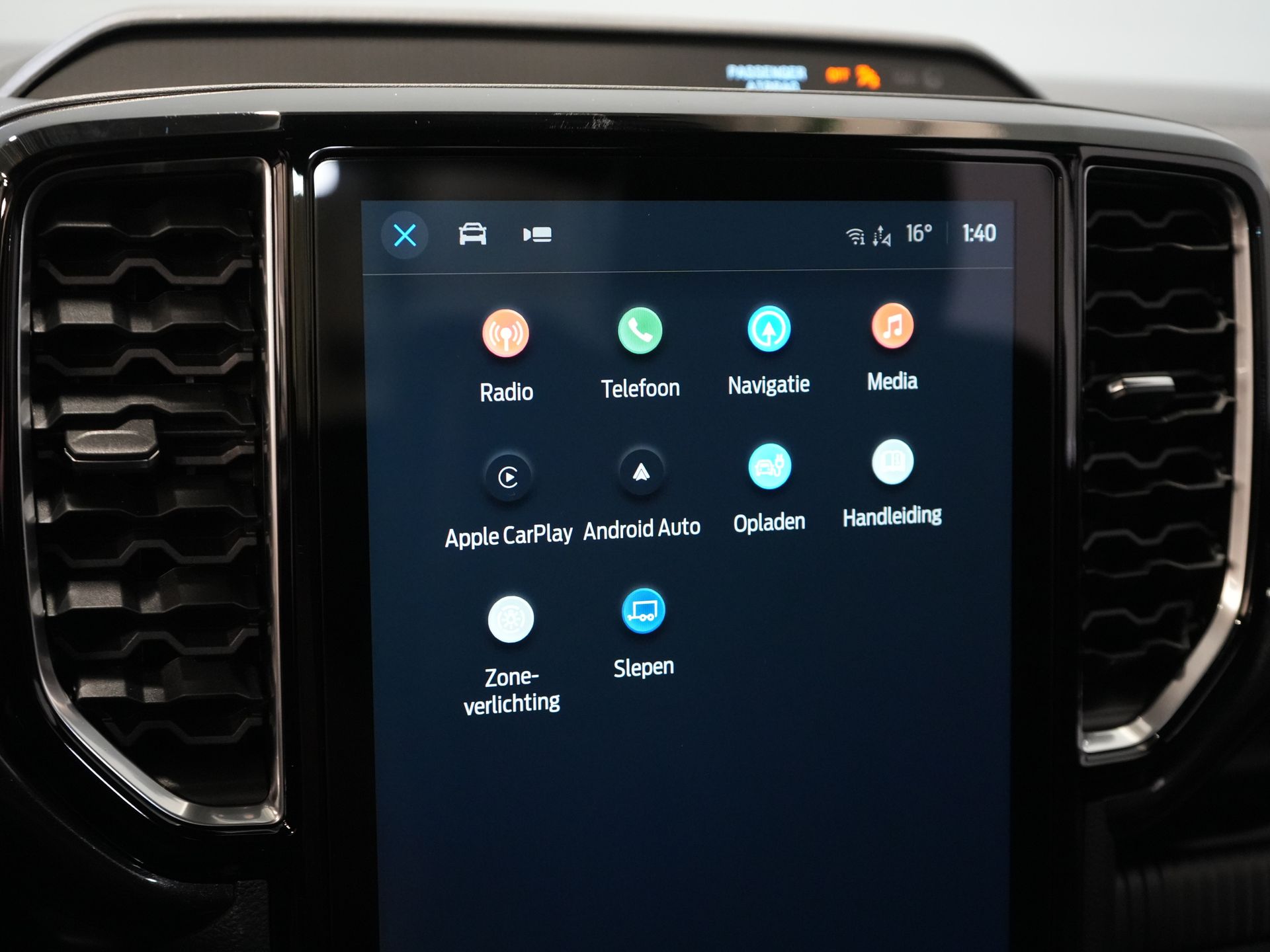 Ford Ranger Pick-Up Ford Ranger Wildtrak 2.3 PHEV Double Cab 4x4/ B&O/ Elek. Roll Cover/ Tech-Pack/ Adapt.Cruise/ 3.5t Trekverm./ 360 Camera/ Leder/ 27