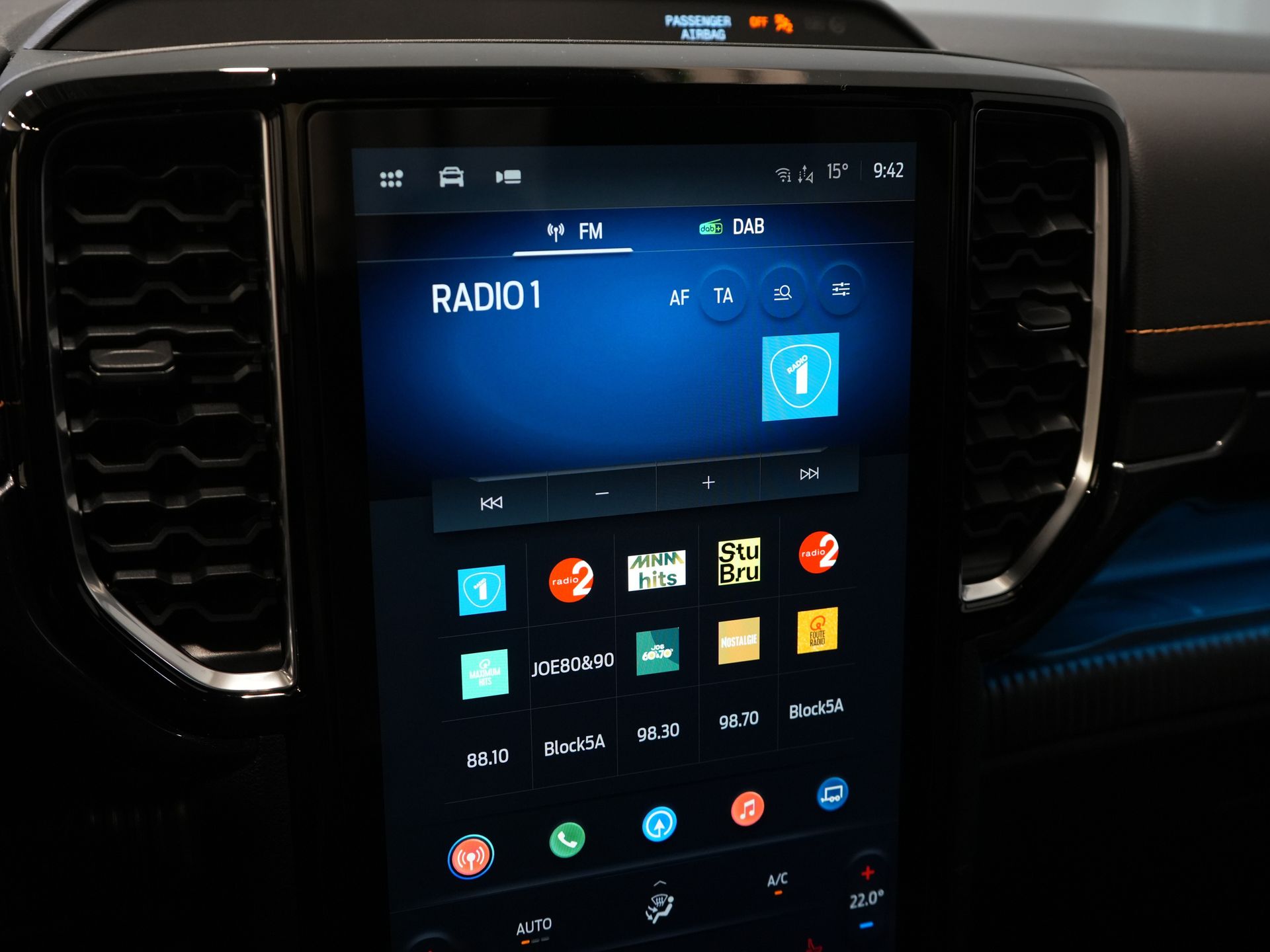 Ford Ranger Pick-Up Wildtrak 2.3 PHEV Double Cab 4x4/ B&O/ Tech-Pack/ Adapt.Cruise/ 3.5t Trekverm./ 360 Camera/ Leder/ Alarm/ Navi/ Carplay/ Trekhaa 23