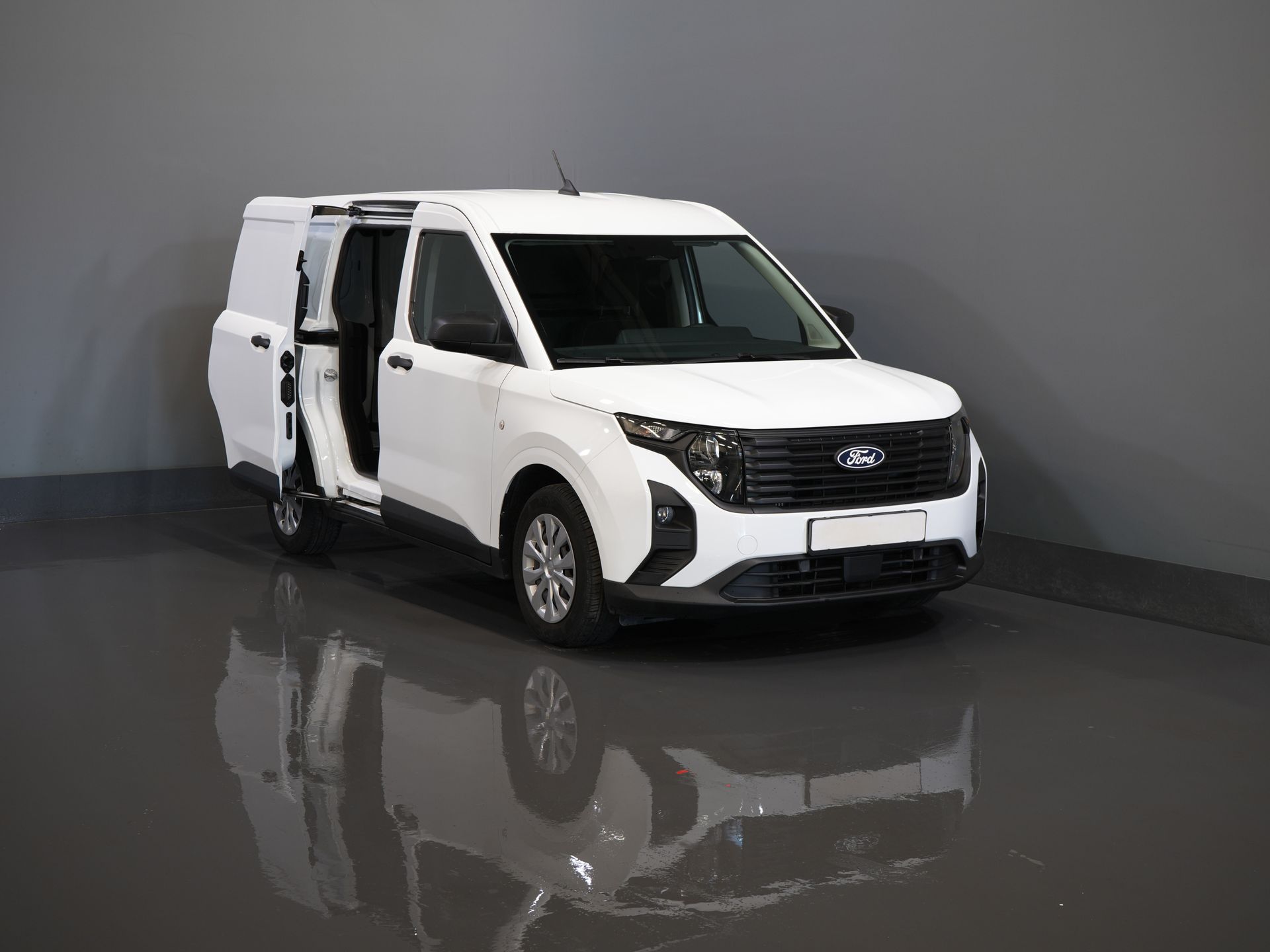 Ford Transit Courier Bestelbus 1.0 Trend 100 pk BENZINE BPM VRIJ! Garantie 05-2029/ Carplay/ Virtual Cockpit/ Airco/ Cruise 8