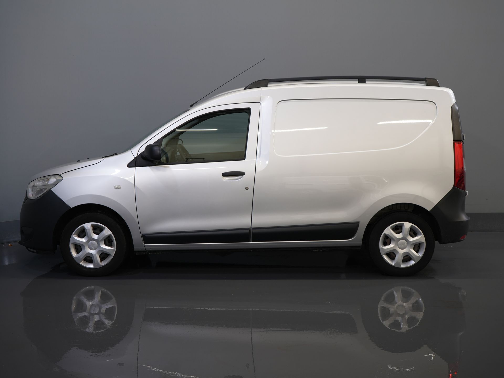 Dacia Dokker Bestelbus 1.5 dCi MARGE NL Auto/ APK 1-2027/ PDC/ Cruise/ Trekhaak/ Airco 9