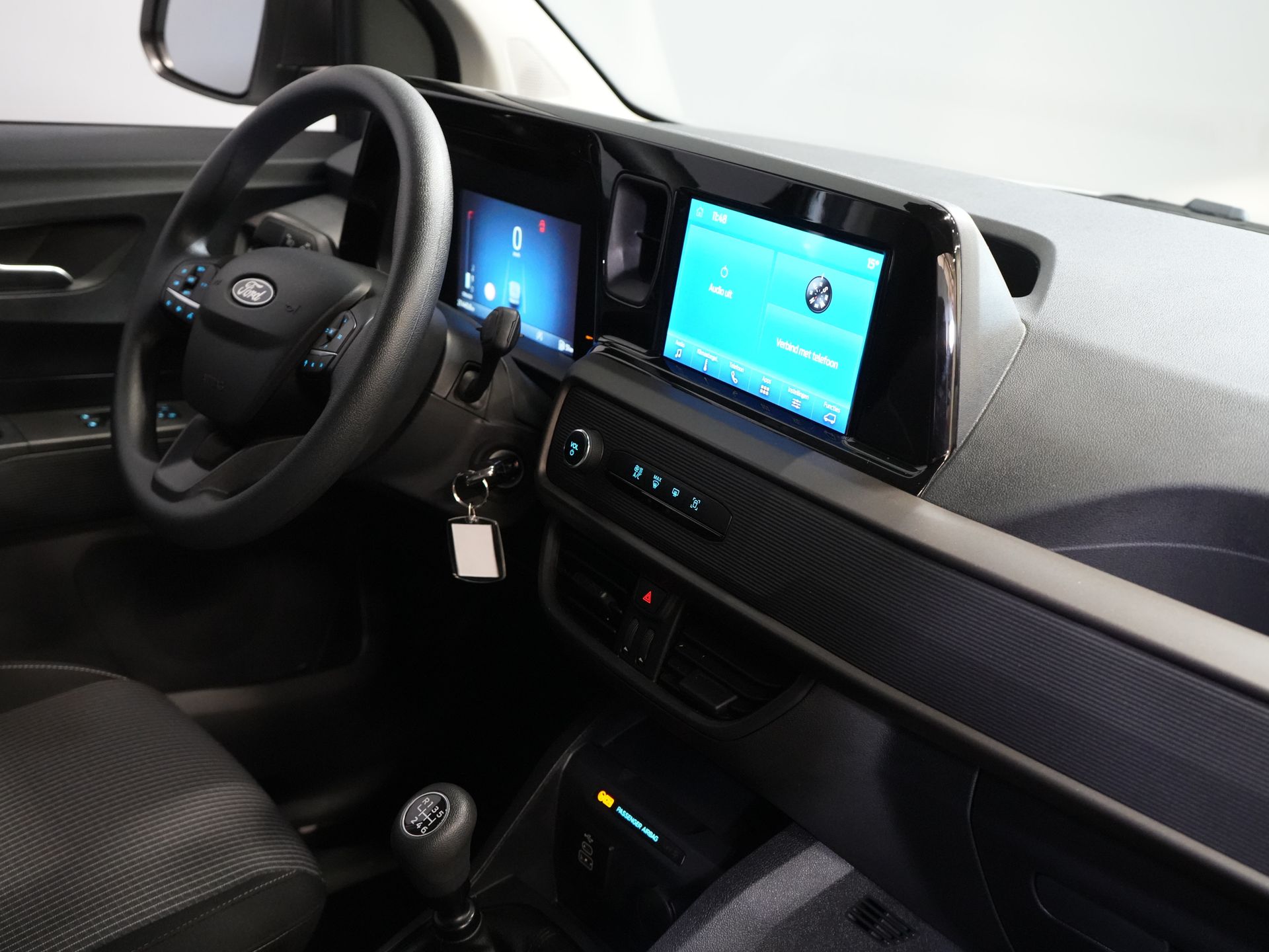 Ford Transit Courier Bestelbus 1.0 Trend 100 pk BENZINE BPM VRIJ! Garantie 05-2029/ Carplay/ Virtual Cockpit/ Airco/ Cruise 2