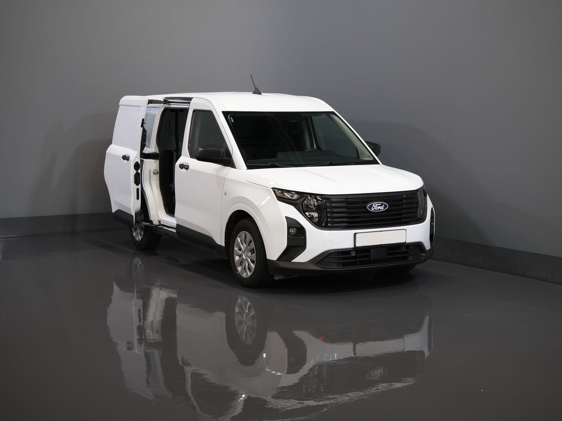 Ford Transit Courier Bestelbus 1.0 Trend 100 pk BENZINE BPM VRIJ! Garantie 05-2029/ Carplay/ Virtual Cockpit/ Airco/ Cruise 8