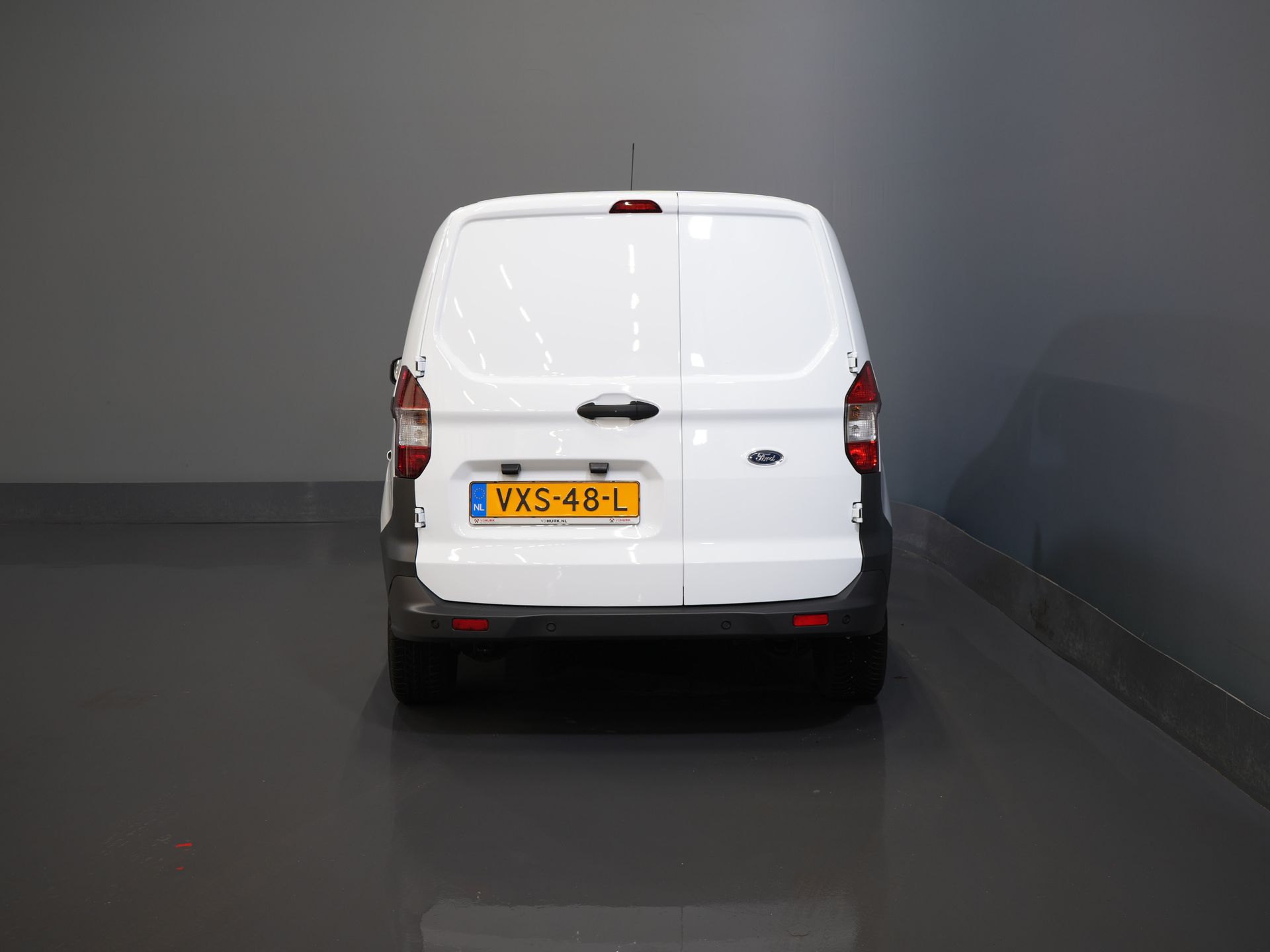 Ford Transit Courier Bestelbus 1.5 TDCI BPM VRIJ! NL Auto/ 2xSchuifdeur/ Carplay/ Airco/ PDC/ Cruise 5