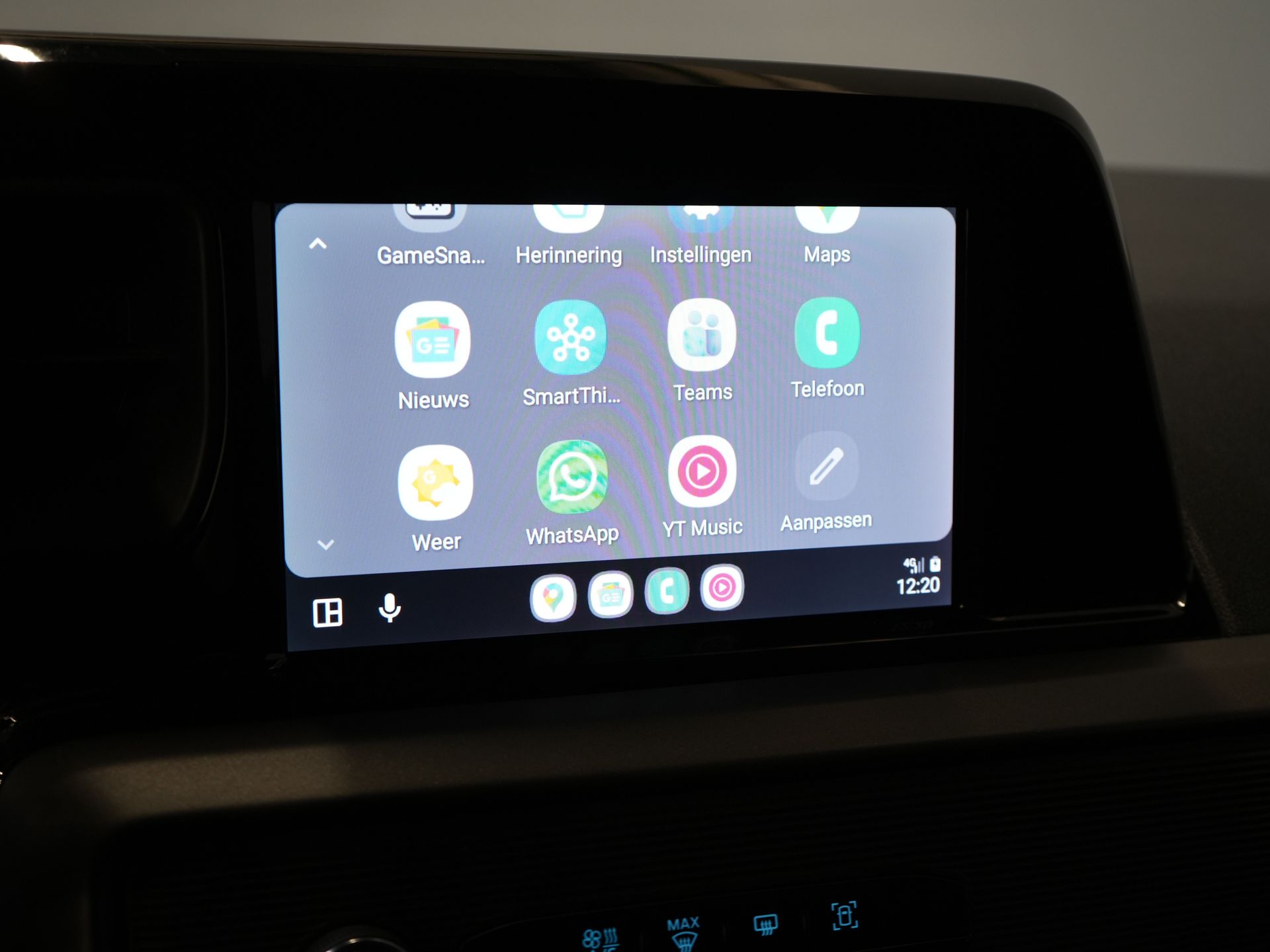 Ford Transit Courier Bestelbus 1.0 Trend 100 pk BENZINE BPM VRIJ! Garantie 05-2029/ Carplay/ Virtual Cockpit/ Airco/ Cruise 23