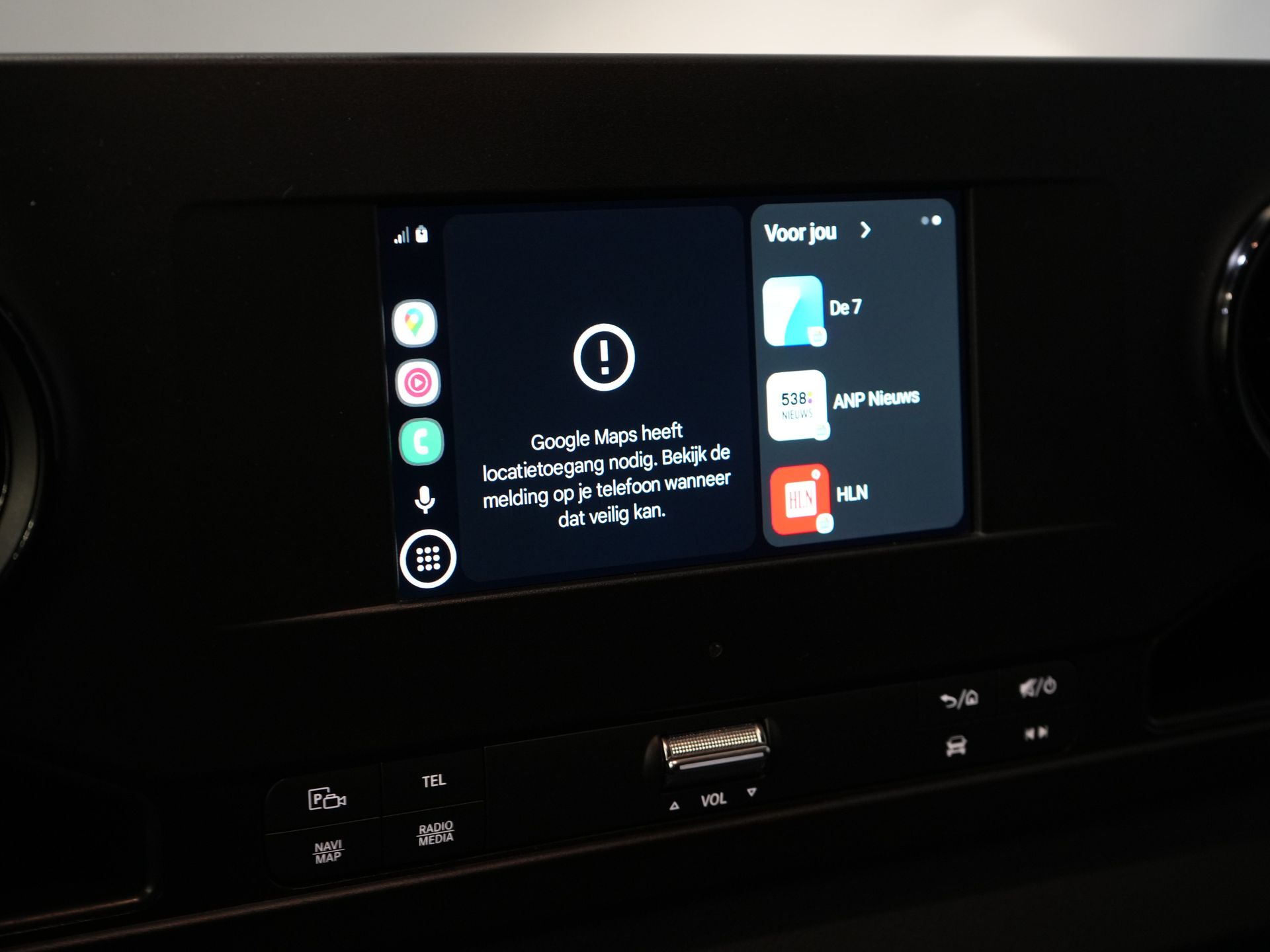 Mercedes-Benz Sprinter Bakwagen 317 1.9 CDI BPM VRIJ! 445x211x225/ Dhollandia Laadklep/ CarPlay/ Stoelverw./ Navi/ Airco/ Camera/ Cruise 25