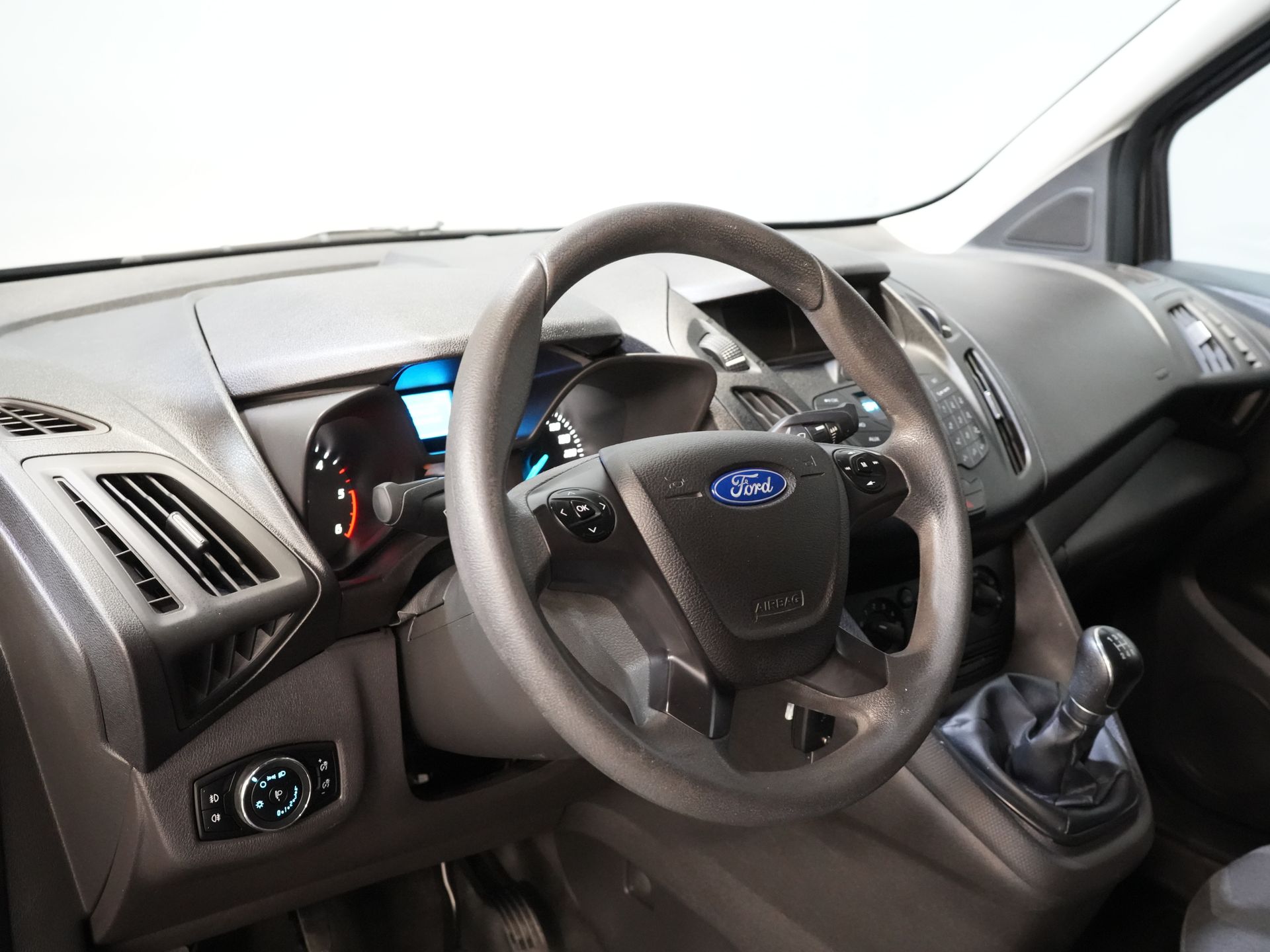 Ford Transit Connect Bestelbus 1.6 TDCI 100 pk L2 Trend BPM VRIJ! 3 Pers./ Airco/ NL Auto/ Trekhaak 13