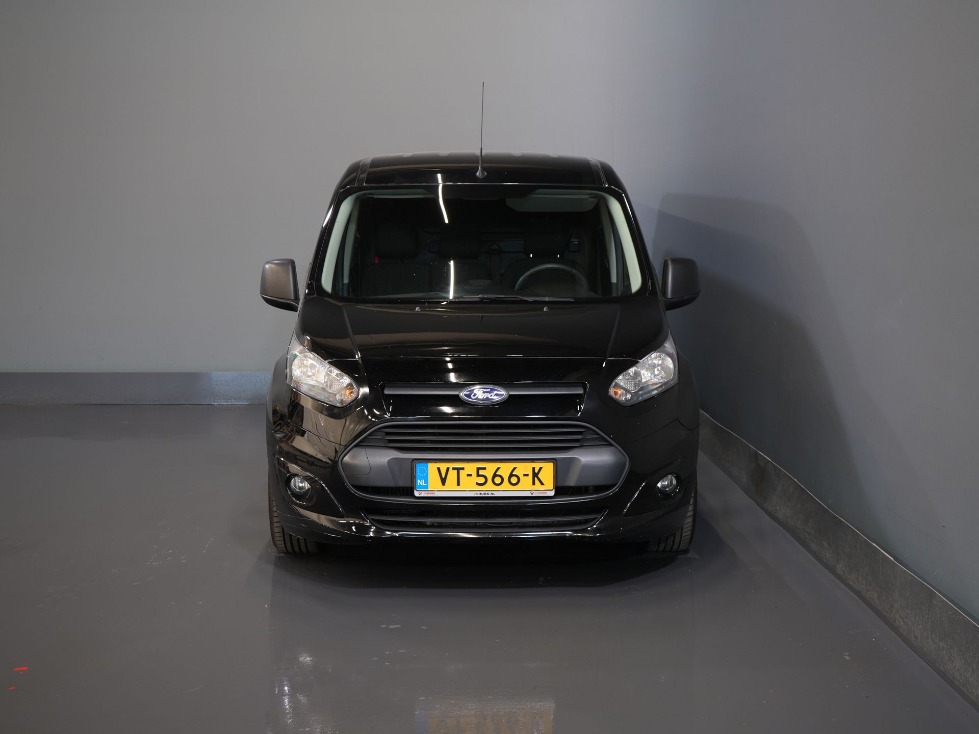 Ford Transit Connect Bestelbus 1.6 TDCI 100 pk L2 Trend BPM VRIJ! 3 Pers./ Airco/ NL Auto/ Trekhaak 6