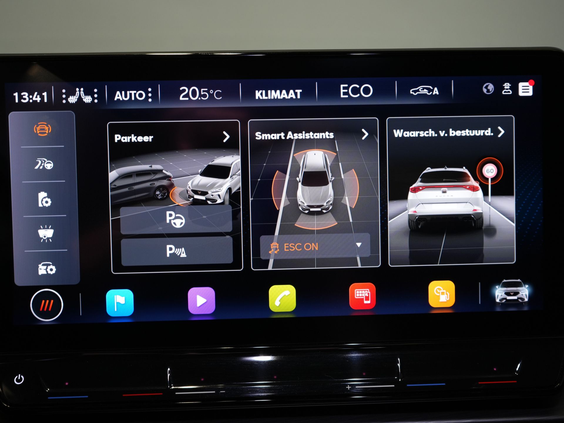 CUPRA Formentor SUV 1.4 e-Hybrid VZ 245 pk Copper LED Matrix/ Adapt.Cruise/ Elek. Klep/ Memory/ 19'' LMV/ Carplay 27