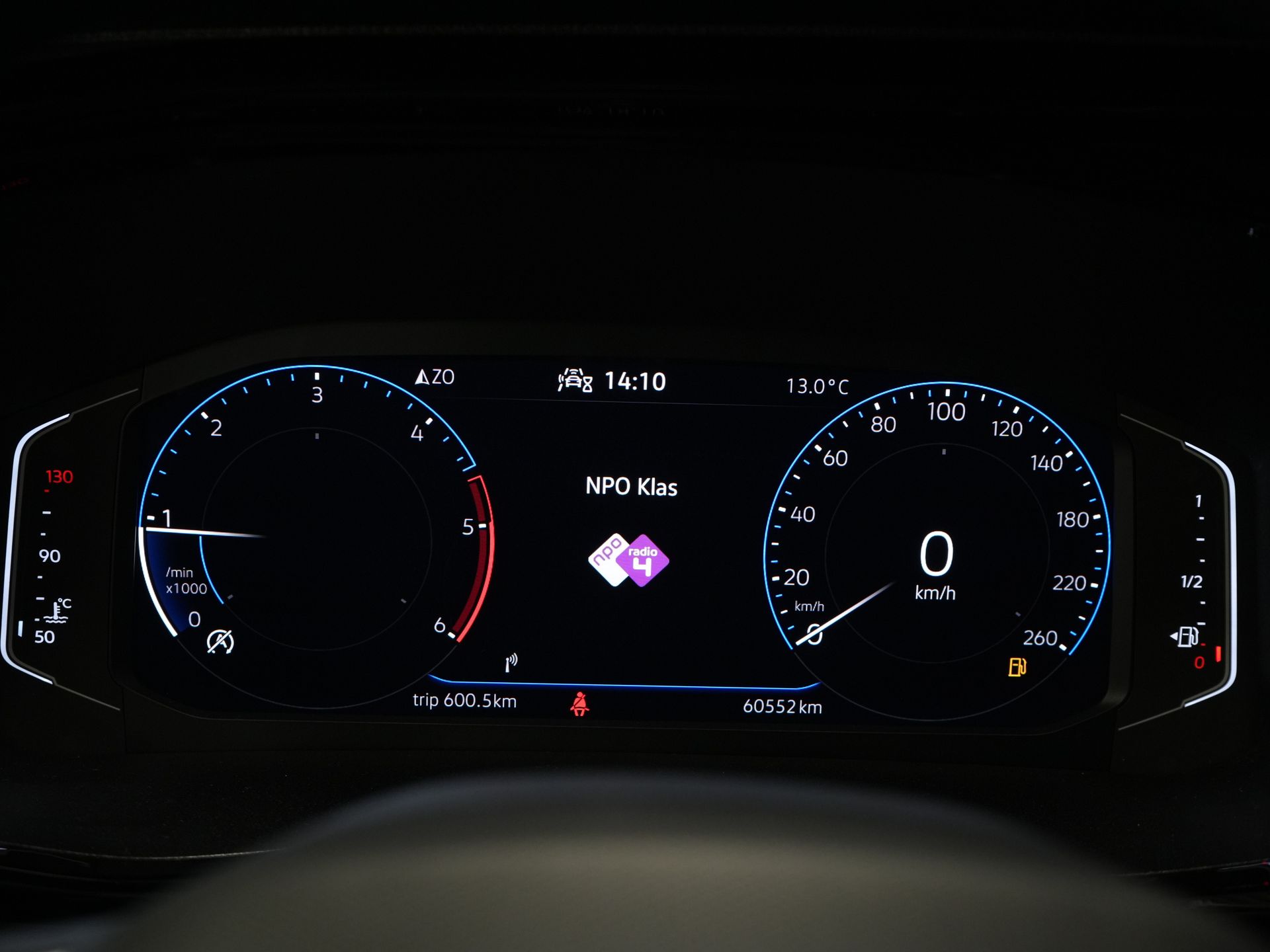 Volkswagen Transporter Bestelbus 2.0 TDI L2 BULLI BPM VRIJ! NL Auto/ LED/ Adapt. Cruise/ Virtual Cockpit/ 17