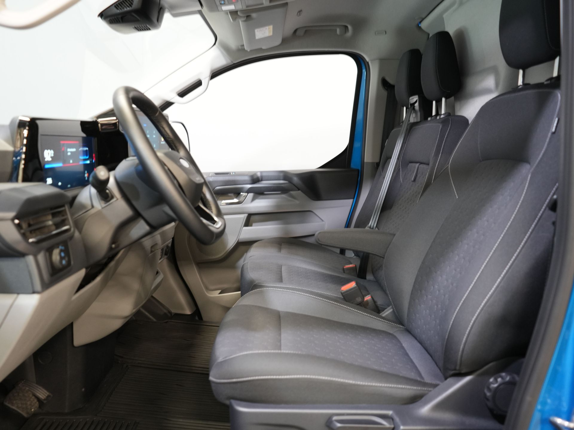 Ford E-Transit Custom Bestelbus 340 65 kWh 330km WLTP L2 Limited Garantie 5 jaar/ 2.3t Trekverm./ Snellader/ Matrix LED/ B&O/ Adapt.Cruise/ Standkachel/ Carplay 11