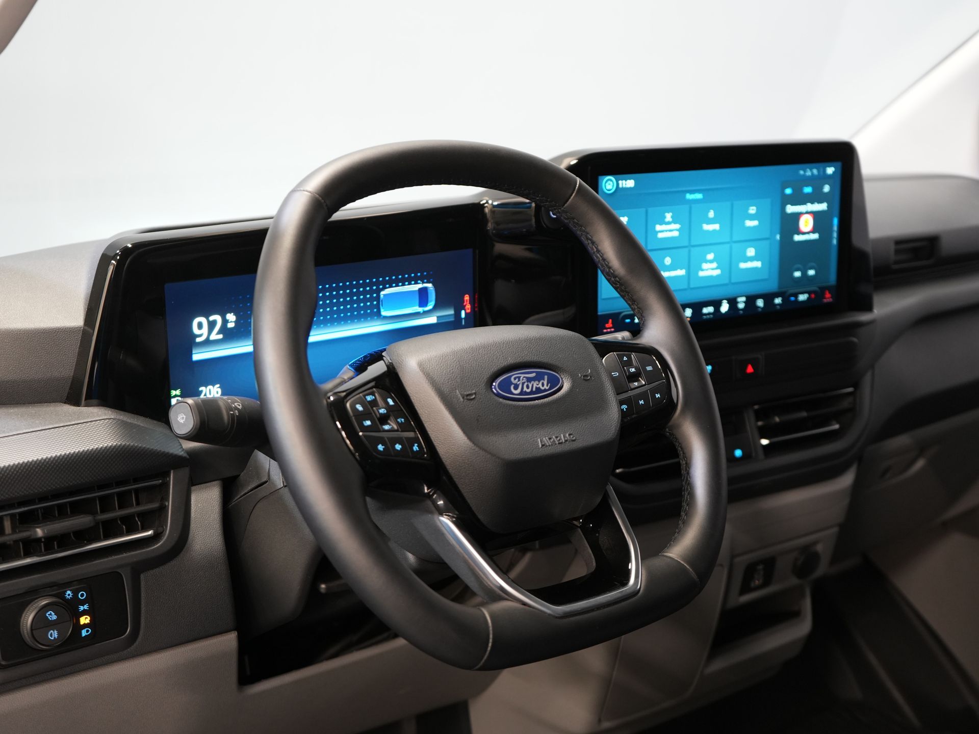 Ford E-Transit Custom Bestelbus 340 65 kWh 330km WLTP L2 Limited Garantie 5 jaar/ 2.3t Trekverm./ Snellader/ Matrix LED/ B&O/ Adapt.Cruise/ Standkachel/ Carplay 13