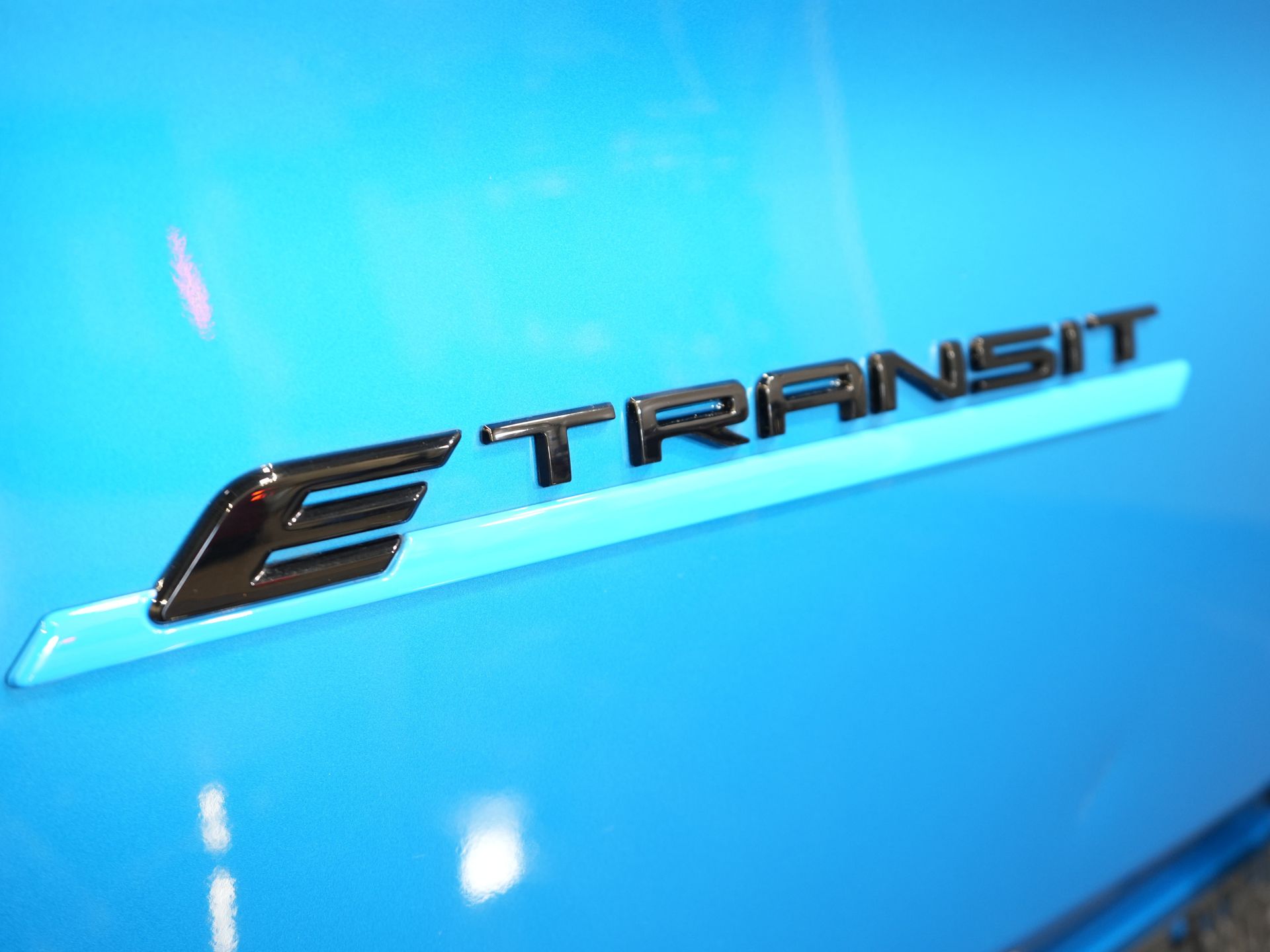 Ford E-Transit Custom Bestelbus 340 65 kWh 330km WLTP L2 Limited Garantie 5 jaar/ 2.3t Trekverm./ Snellader/ Matrix LED/ B&O/ Adapt.Cruise/ Standkachel/ Carplay 29