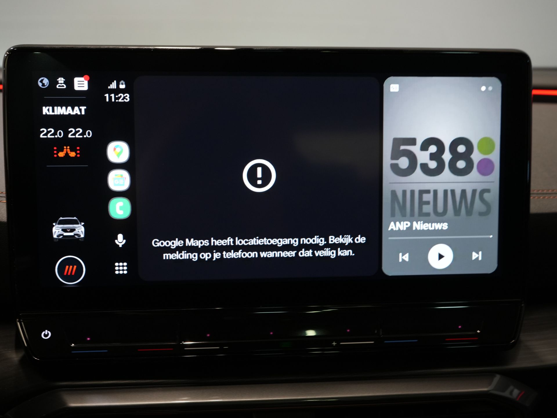 CUPRA Formentor SUV 1.4 e-Hybrid VZ Performance 245 pk (DEMO) Pano/ Leder/ Matrix/ Adapt.Cruise/ Elek.Klep/ Memory/ 19