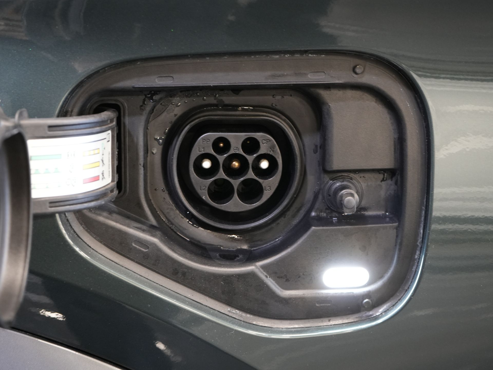 CUPRA Formentor SUV 1.4 e-Hybrid VZ Performance 245 pk (DEMO) Pano/ Leder/ Matrix/ Adapt.Cruise/ Elek.Klep/ Memory/ 19