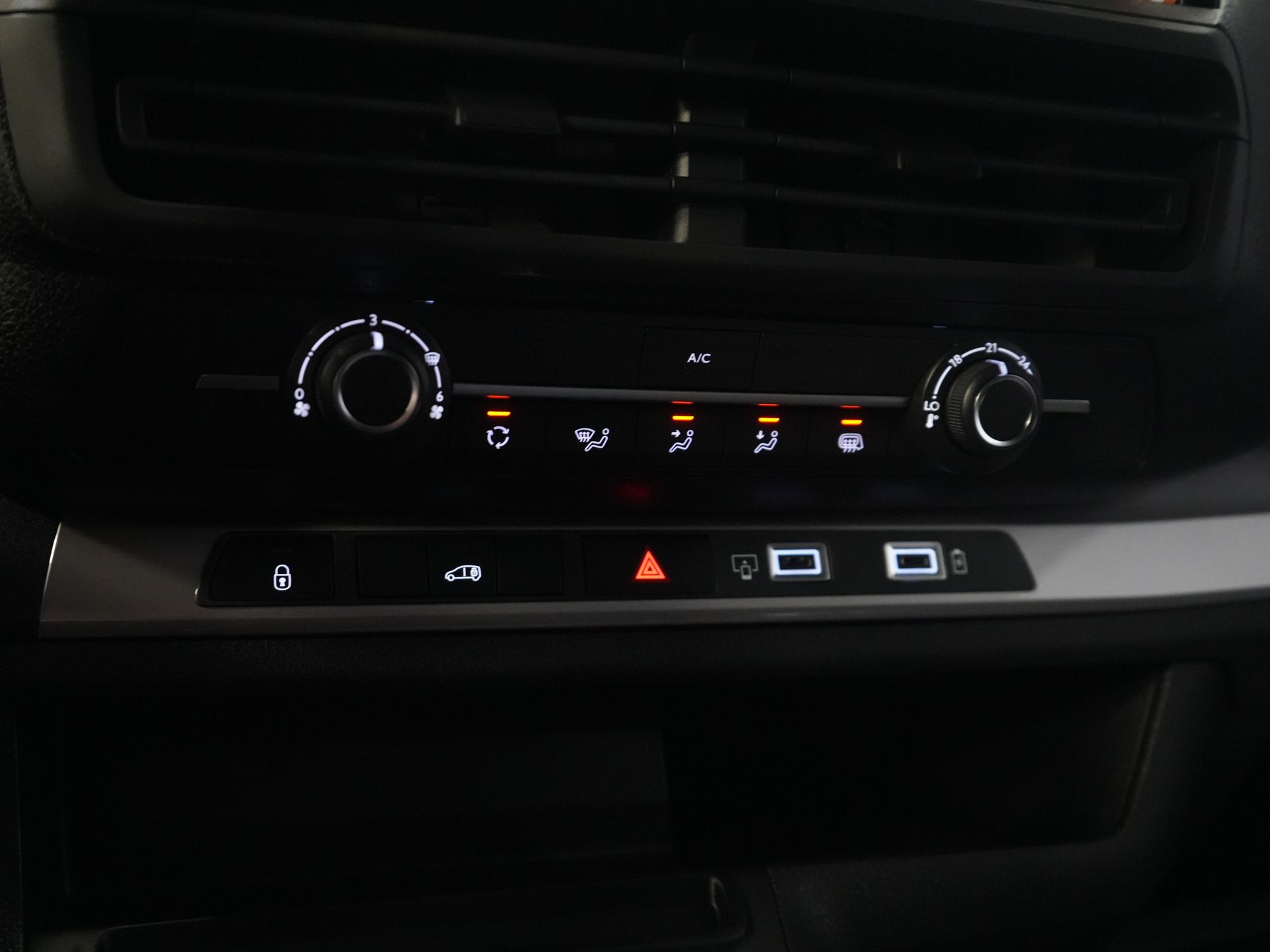 Citroën Jumpy Bestelbus 2.0 HDI 180 pk Aut. L3 BPM VRIJ/ Virtual Cockpit/ Carplay/ Navi/ Camera/ Cruise/ PDC/ Airco 21