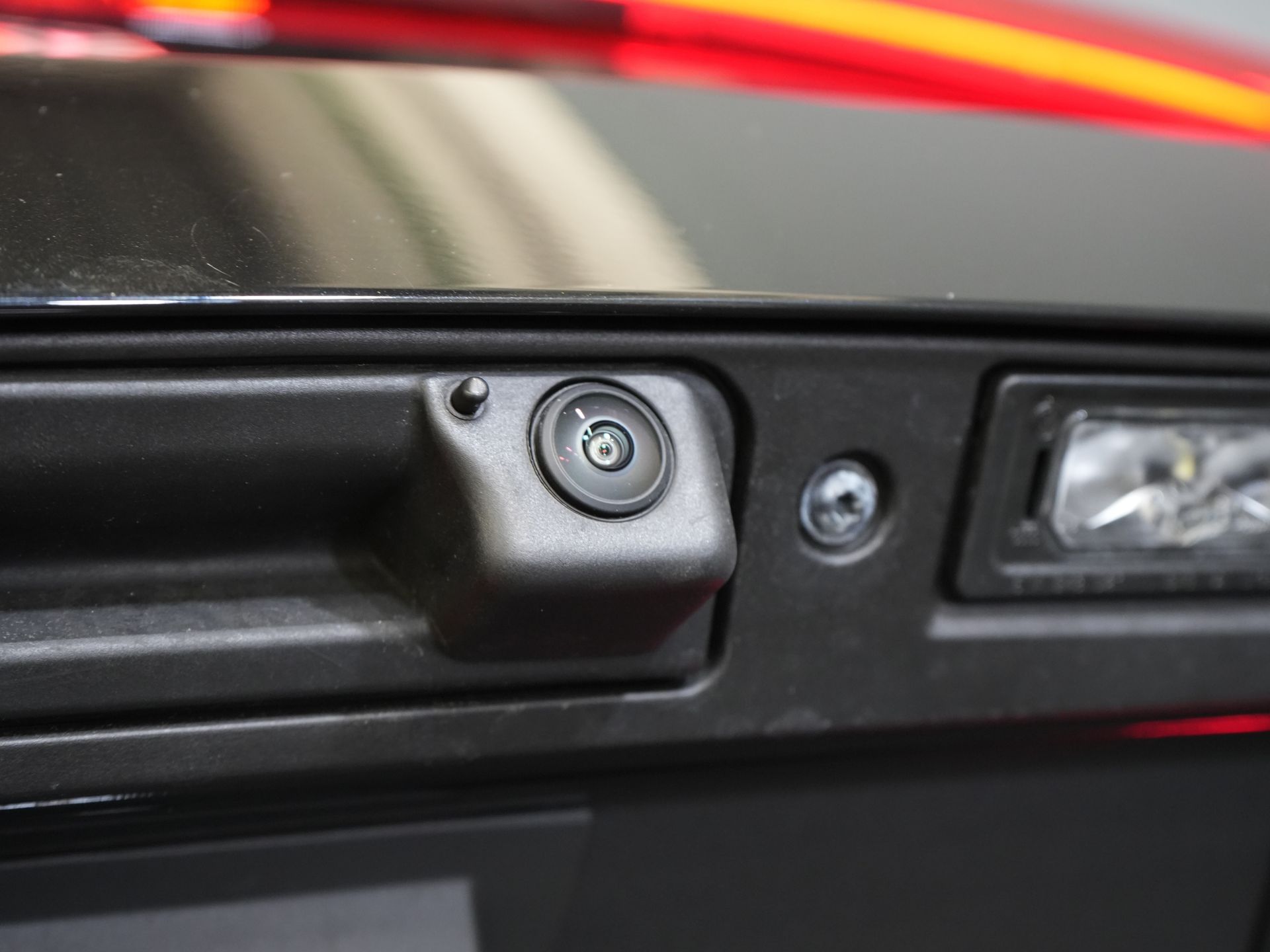 CUPRA Formentor SUV 1.4 e-Hybrid VZ 245 pk Tribe Edition Pano/ Matrix/ Adapt.Cruise/ Elek. Klep/ Memory/ 19'' LMV/ Carplay/ Standkachel/ Stuurverw./ 16