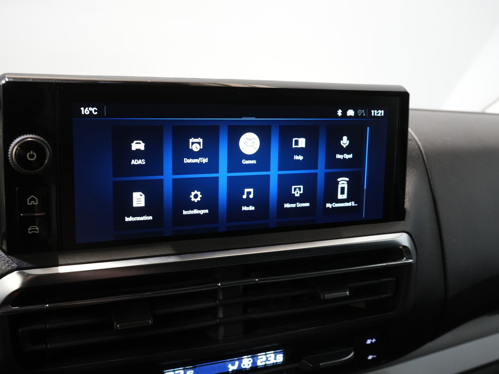 Opel Vivaro Bestelbus 2.0 180 pk Aut. L3 BPM VRIJ! Carplay/ Climate/ Cruise/ PDC V+A/ Navigatie 21