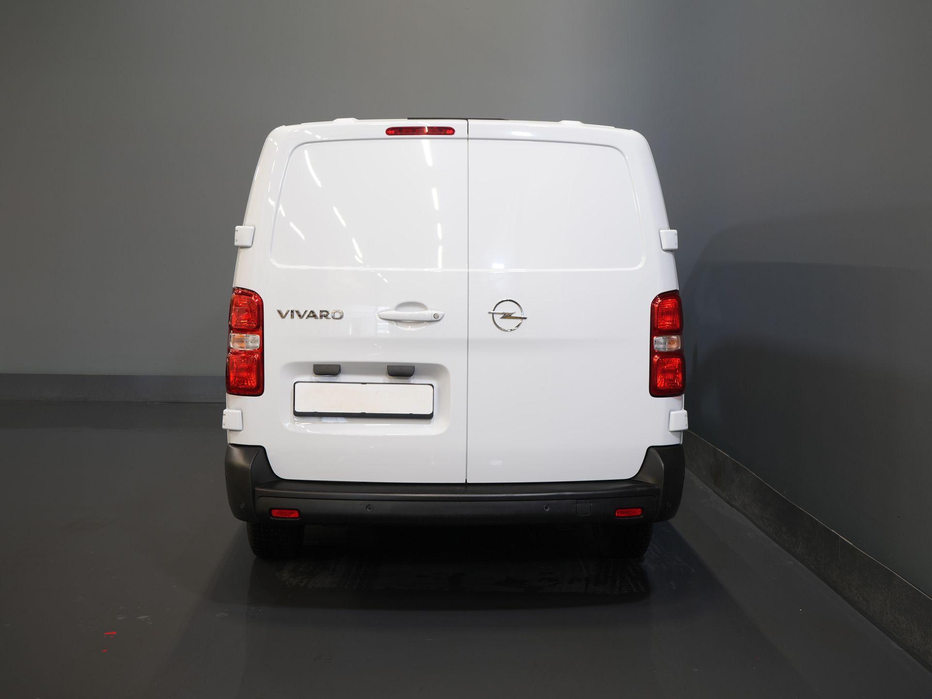 Opel Vivaro Bestelbus 2.0 180 pk Aut. L3 BPM VRIJ! Carplay/ Climate/ Cruise/ PDC V+A/ Navigatie 5