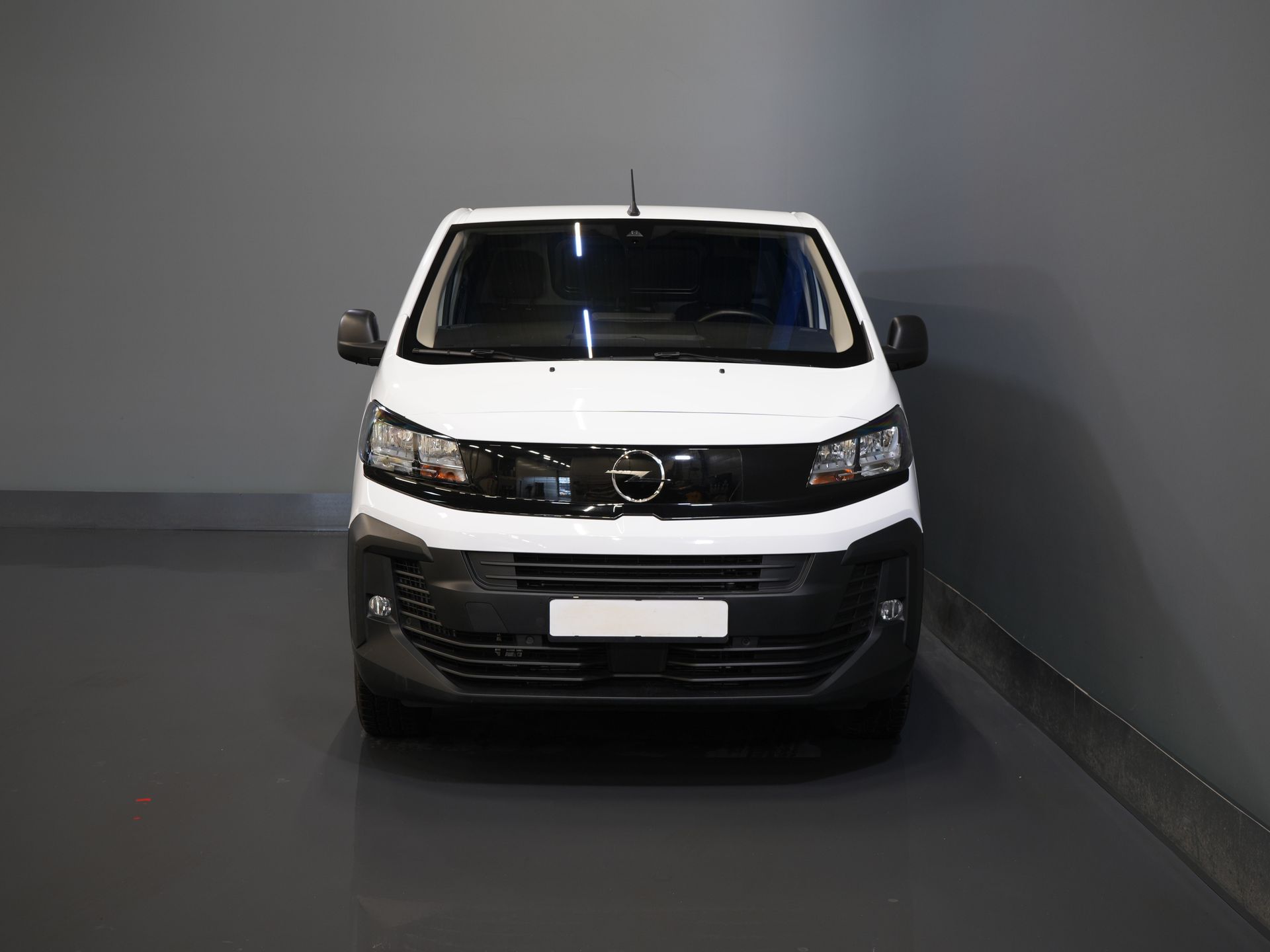 Opel Vivaro Bestelbus 2.0 180 pk Aut. L3 BPM VRIJ! Carplay/ Climate/ Cruise/ PDC V+A/ Navigatie 6