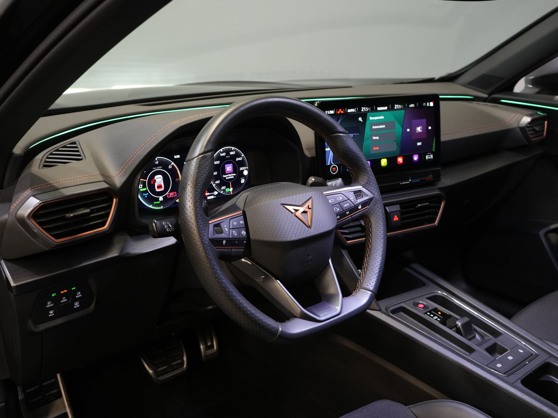 CUPRA Formentor SUV 1.4 TSI e-Hybrid VZ Performance Limited 245 pk Adapt.Cruise/ Matrix/ Standkachel/ Stoelverw./ Stuurverw./ Carplay/ Camera/ Navi/ 13