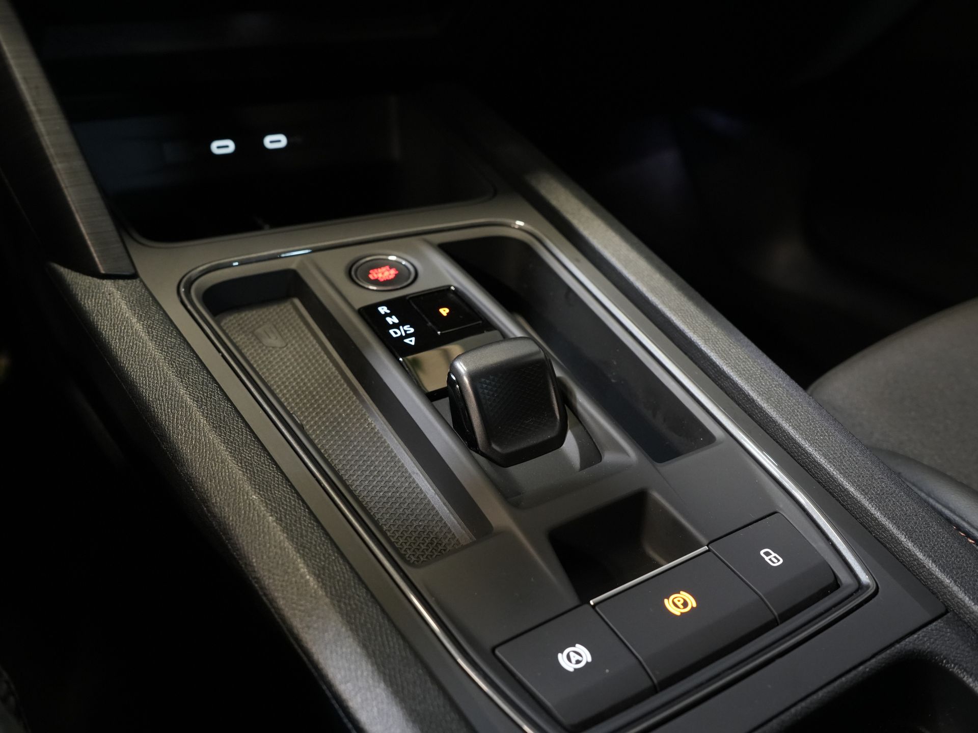 CUPRA Formentor SUV 1.4 TSI e-Hybrid VZ Performance Limited 245 pk Adapt.Cruise/ Matrix/ Standkachel/ Stoelverw./ Stuurverw./ Carplay/ Camera/ Navi/ 22