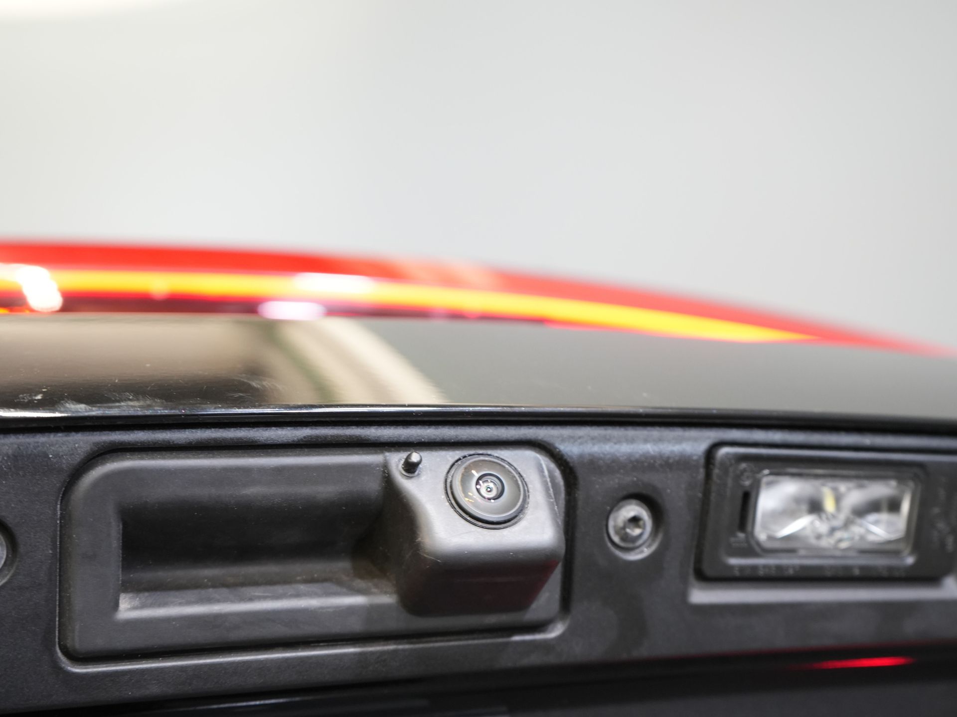 CUPRA Formentor SUV 1.4 e-Hybrid VZ 245 pk Tribe Edition LED Matrix / Adapt.Cruise/ Alcantara/ 19” LMV/ Trekhaak/ Memory/ Stoelverw./ Stuurverw. 17