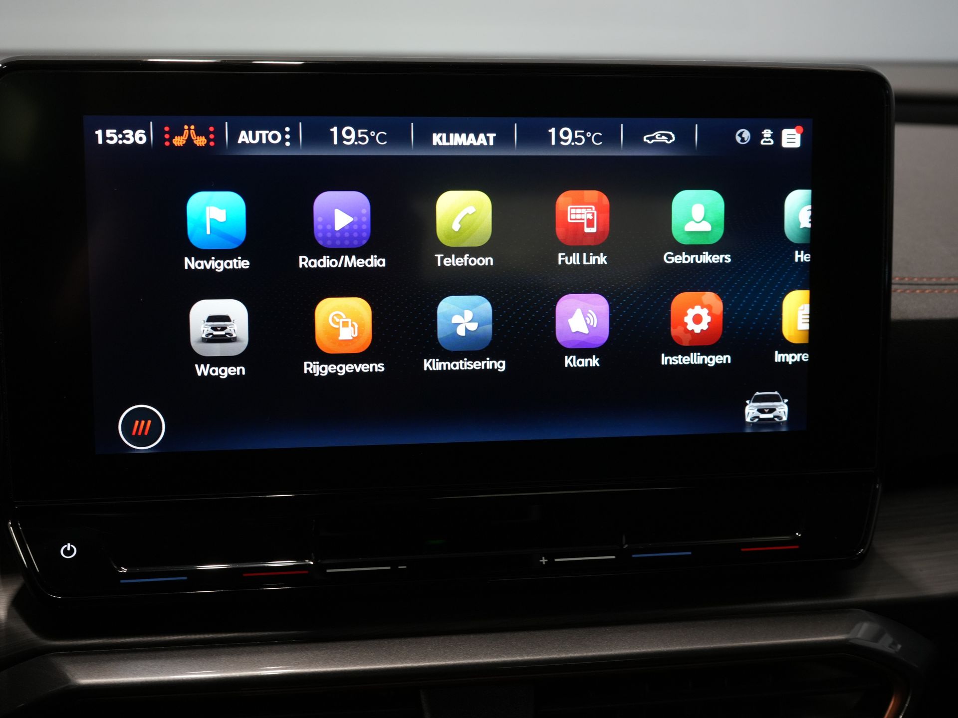 CUPRA Formentor SUV 1.4 e-Hybrid VZ Copper Edition Matrix/ Adapt.Cruise/ Stoelverw./ Stuurverw/ Navi/ Climate/ 19'' LMV 23