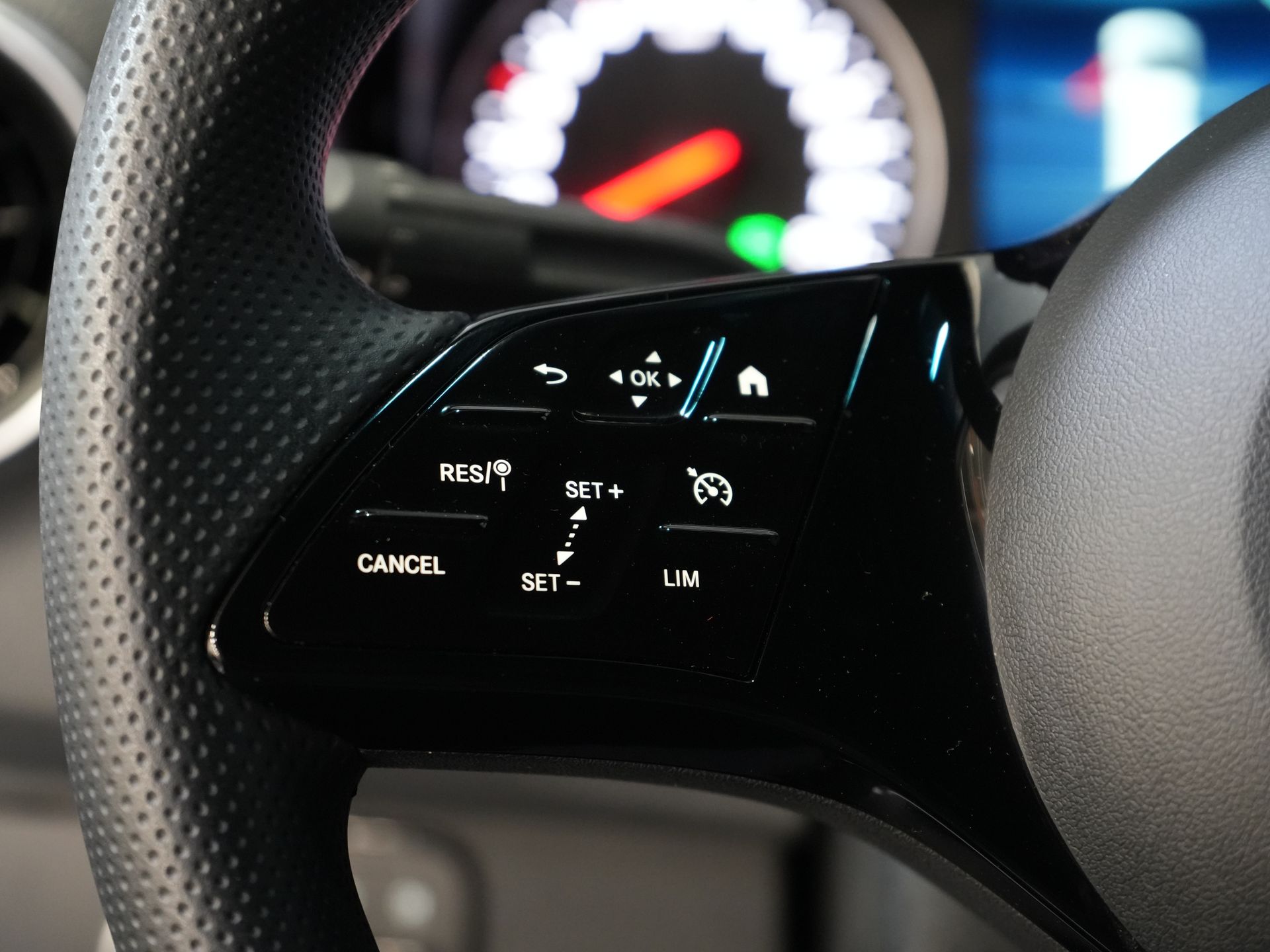 Mercedes-Benz Sprinter Bestelbus 317 1.9 CDI L2H2 Aut. BPM VRIJ! Gev.Stoel/ 270 Gr.Deuren/ Stoelverw./ Navi/ Camera/ Cruise/ Airco 19